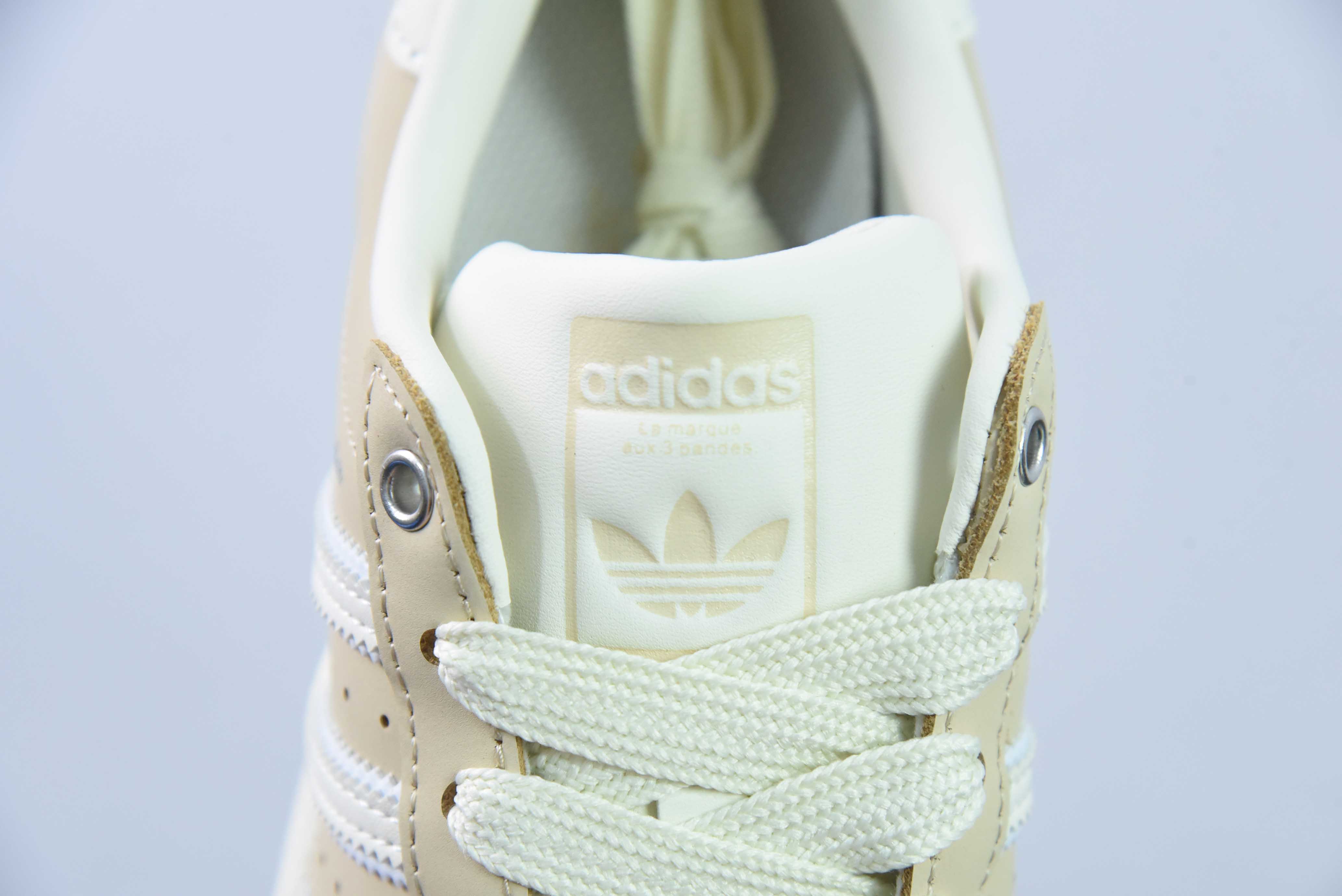 AD 오리지널스 슈퍼스타 IE3039 쉘헤드 캐주얼 보드 슈즈 품목 번호: IE3039 사이즈: 35-45