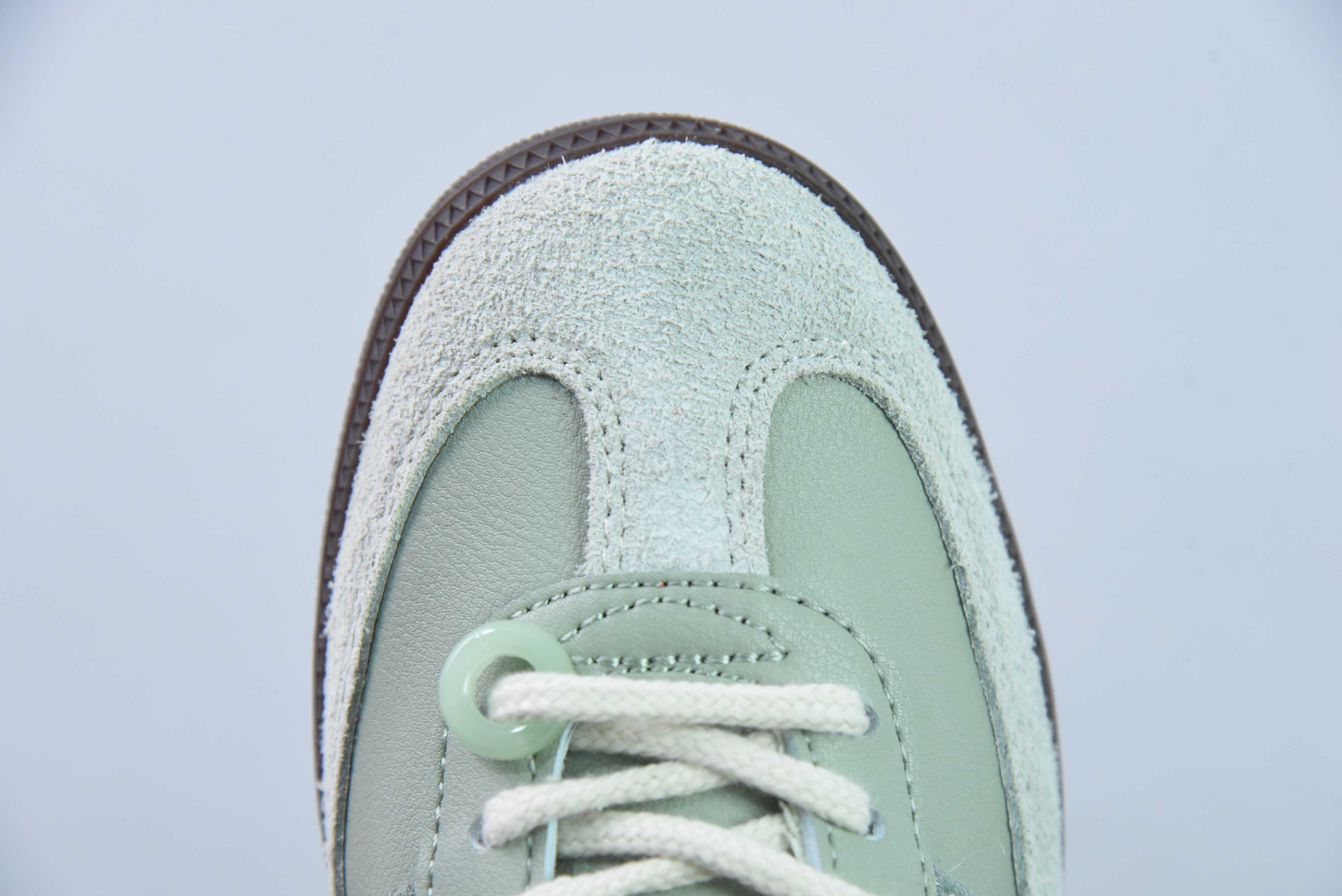 마하 x 아디다스 오리지널스 삼바 공동 브랜드 빈티지 삼바 슈즈 아이템 번호: IE0967 사이즈: 35-45