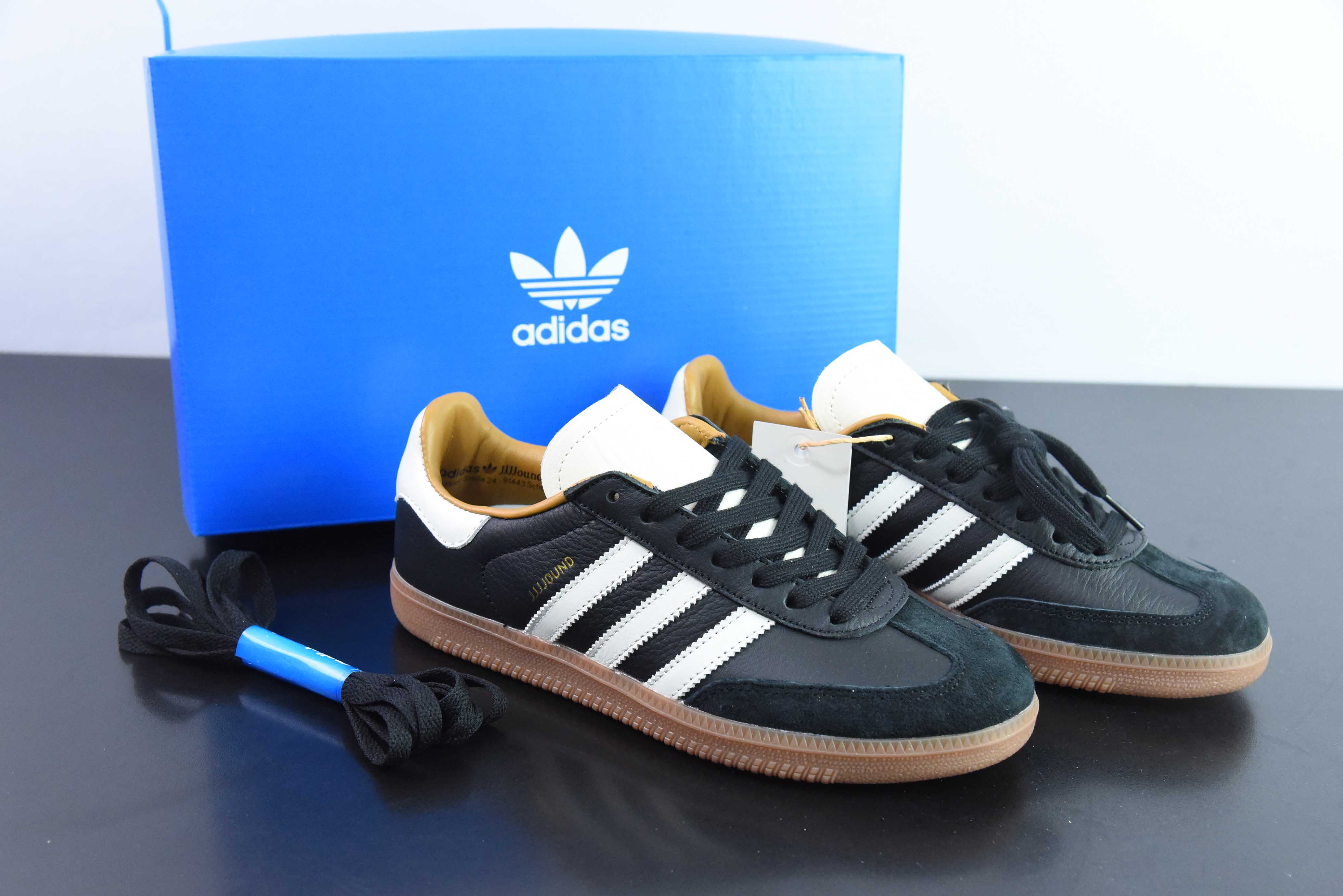 JJJJound x Ad 삼바 OG 미니멀리스트 하이 럭셔리 공동 브랜드 클로버 캐주얼 보드숏 아이템: ID8707 사이즈: 36-45