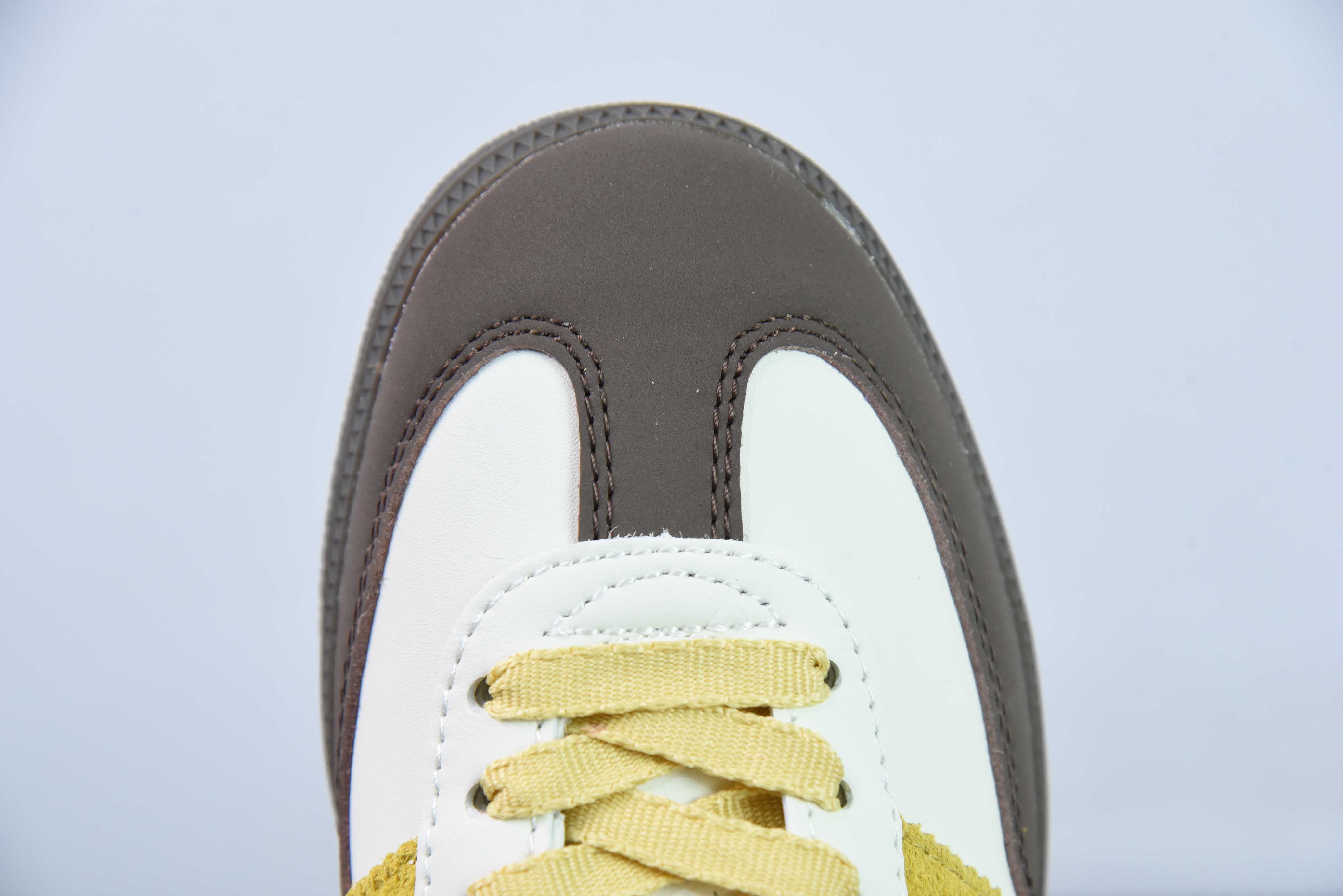 광고 삼바 OG IE0875 아디 샴록 캐주얼 보드 슈즈 바나나 베이지 퍼플 초콜릿 커피 솔아이템 번호 : IE0875 사이즈 : 35-45