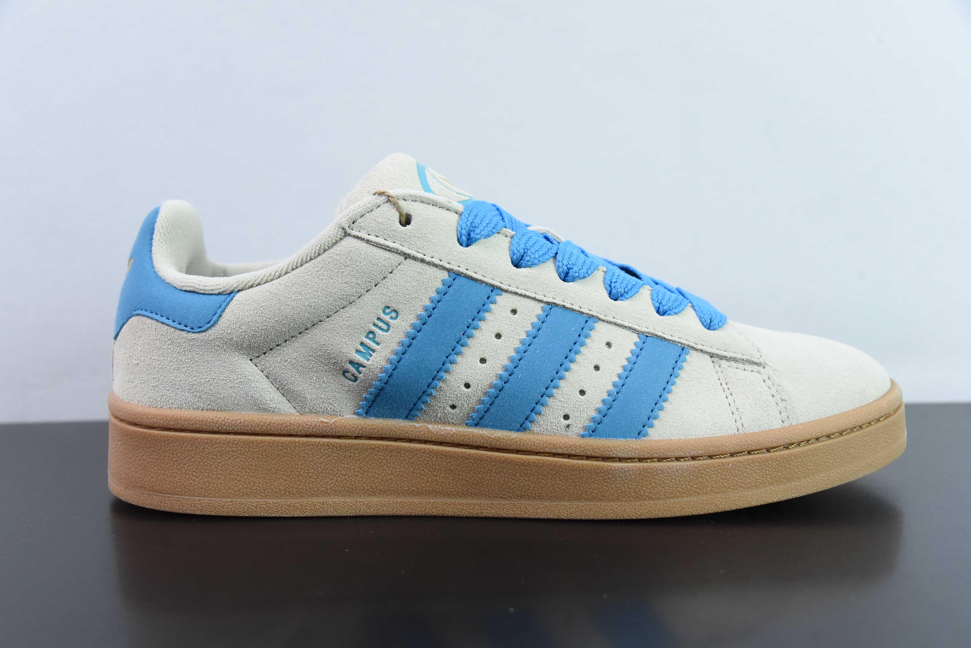 AD 오리지널스 캠퍼스 00년대 IE5588 대학 시리즈 브레드 스타일 레트로 캐주얼 스니커즈 사이즈: 36 36.5 37 38 38.5 39 40 40.5 41 42 42.5 43 44 45