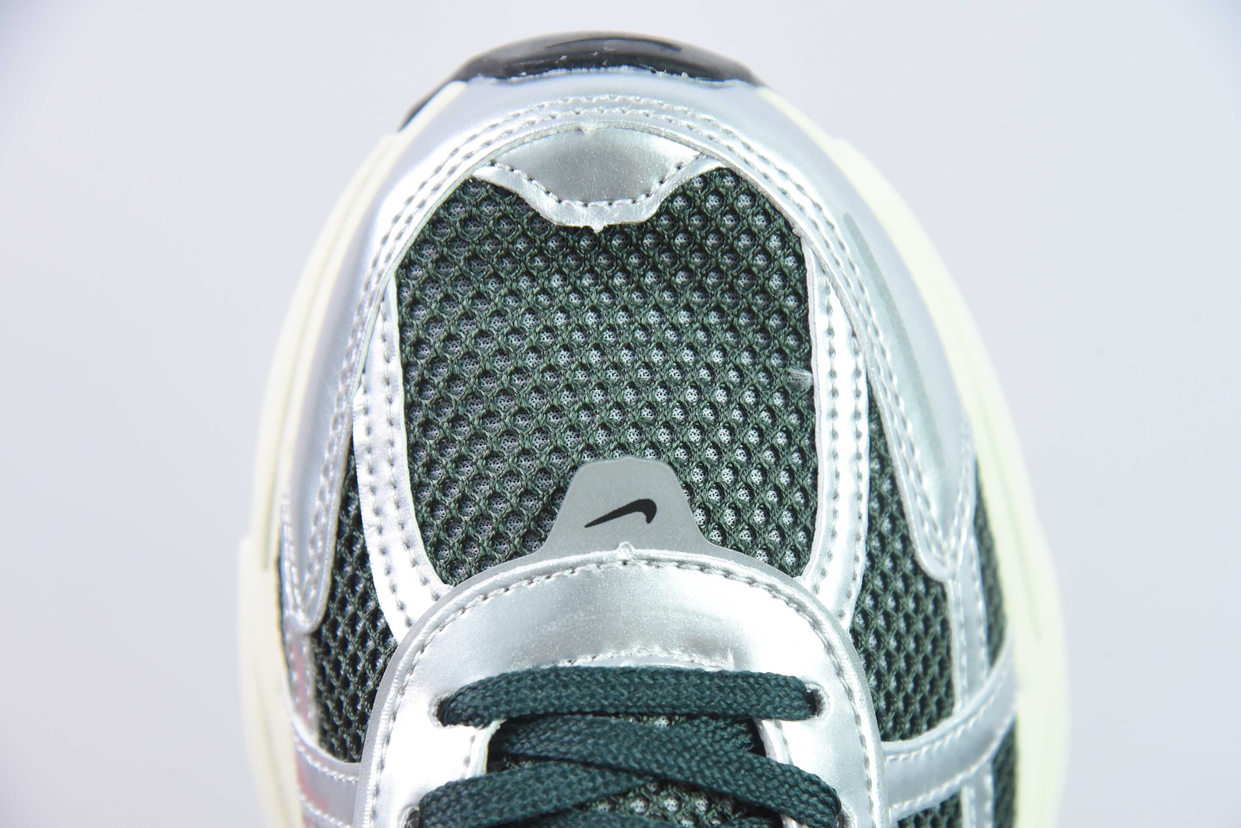 NK V2K 런텍 충격 흡수 미끄럼 방지 로우탑 빈티지 아빠 신발 러닝화 아이템 번호: HJ4497-300 사이즈: 36-45