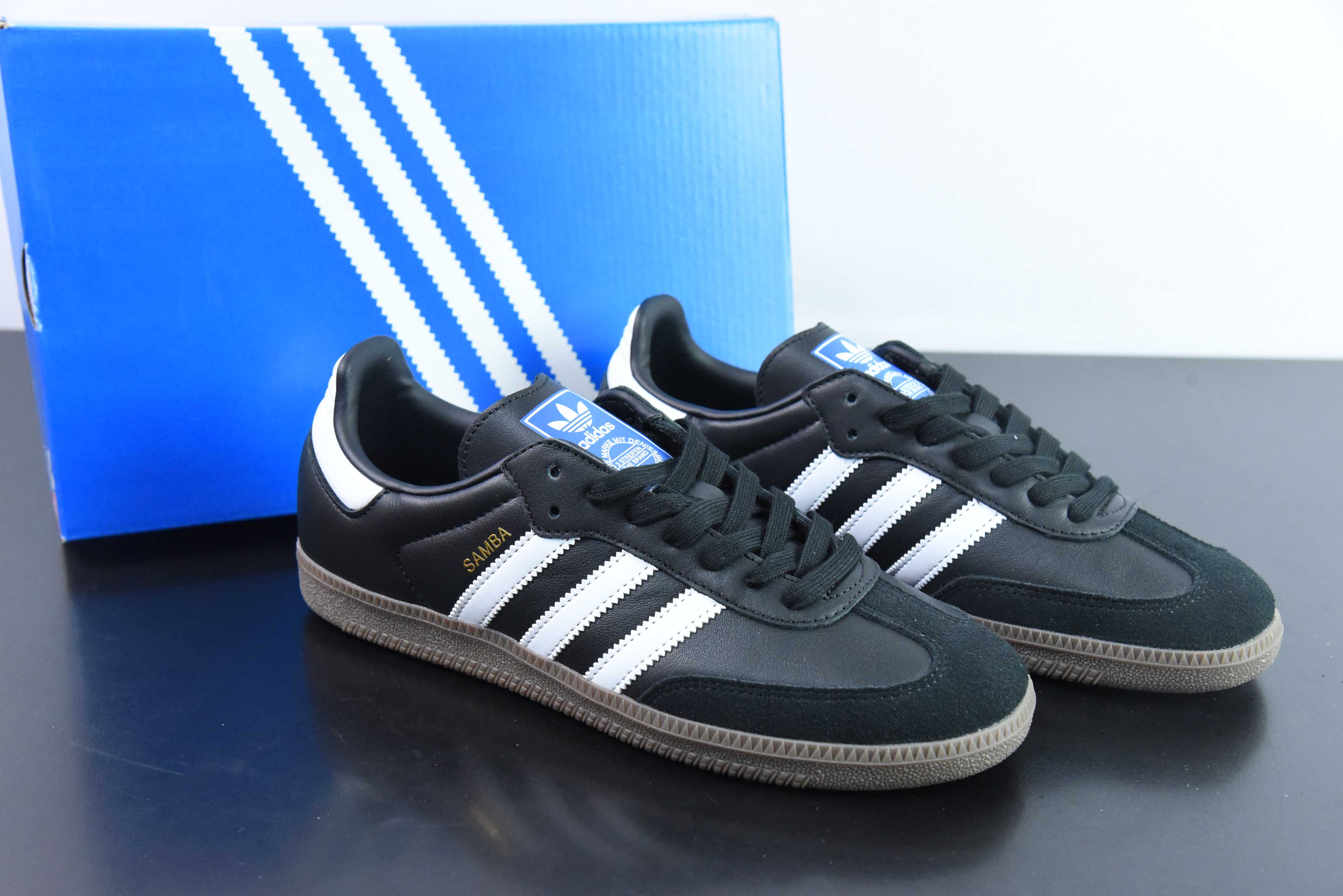 AD 오리지널 삼바 OG 레트로 클래식 경량 보드숏 블랙 화이트 아이템: B75807 사이즈: 35.5-45