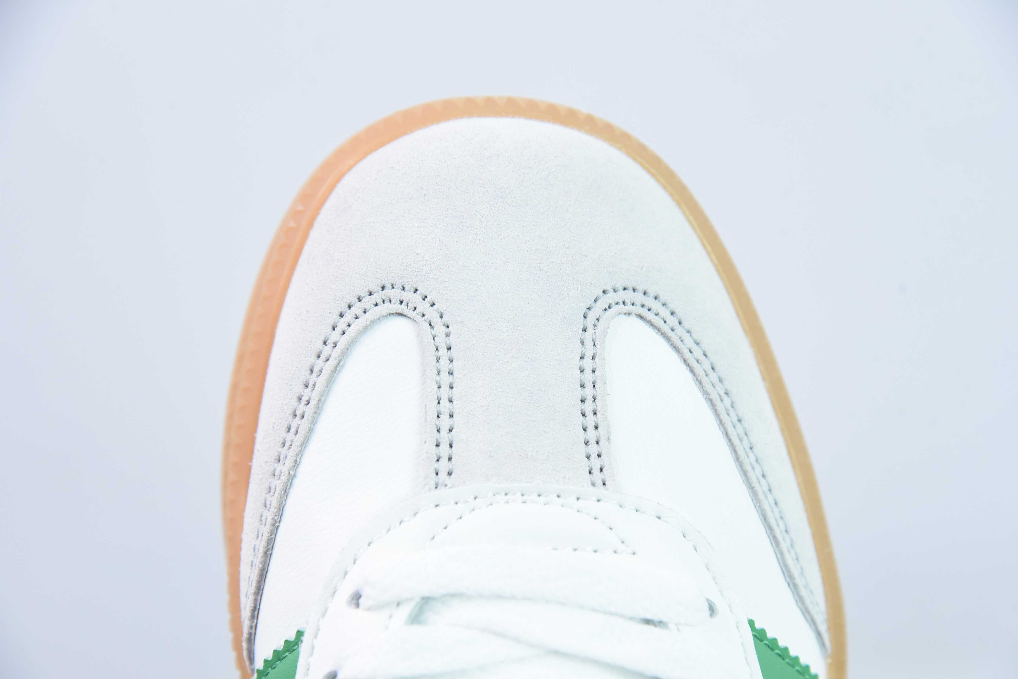 삼바 XLG 화이트 블랙   검삼바 댄스 증가 독일 훈련 바람 백 매치 머핀 캐주얼 스포츠 신발 시리즈의 두꺼운 바닥 버전 항목 번호 : IE1375 크기 : 36-45