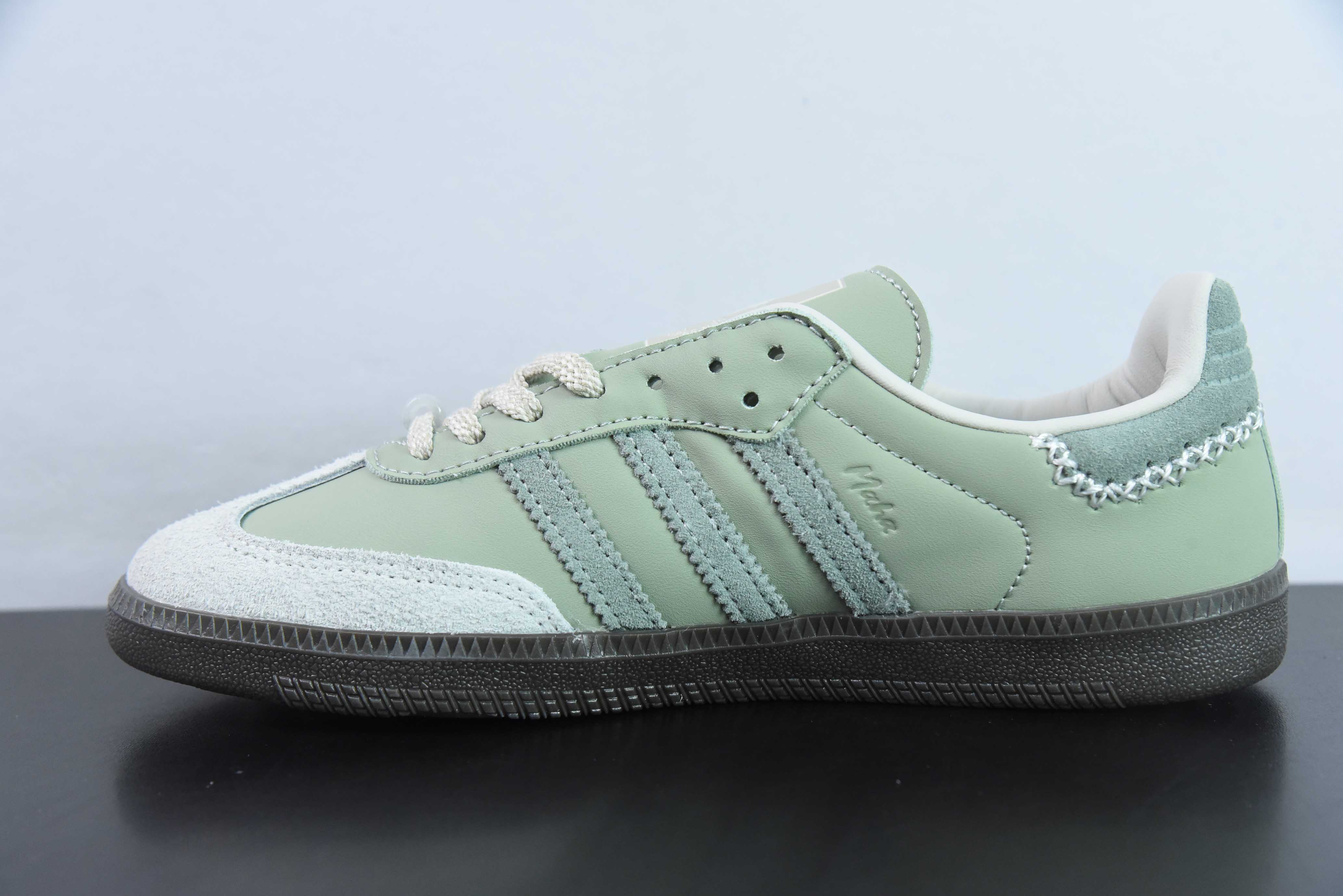 AD 삼바 OG 마하 아디다스 클로버 캐주얼 보드숏 상품 번호: IE0967 사이즈: 36-45