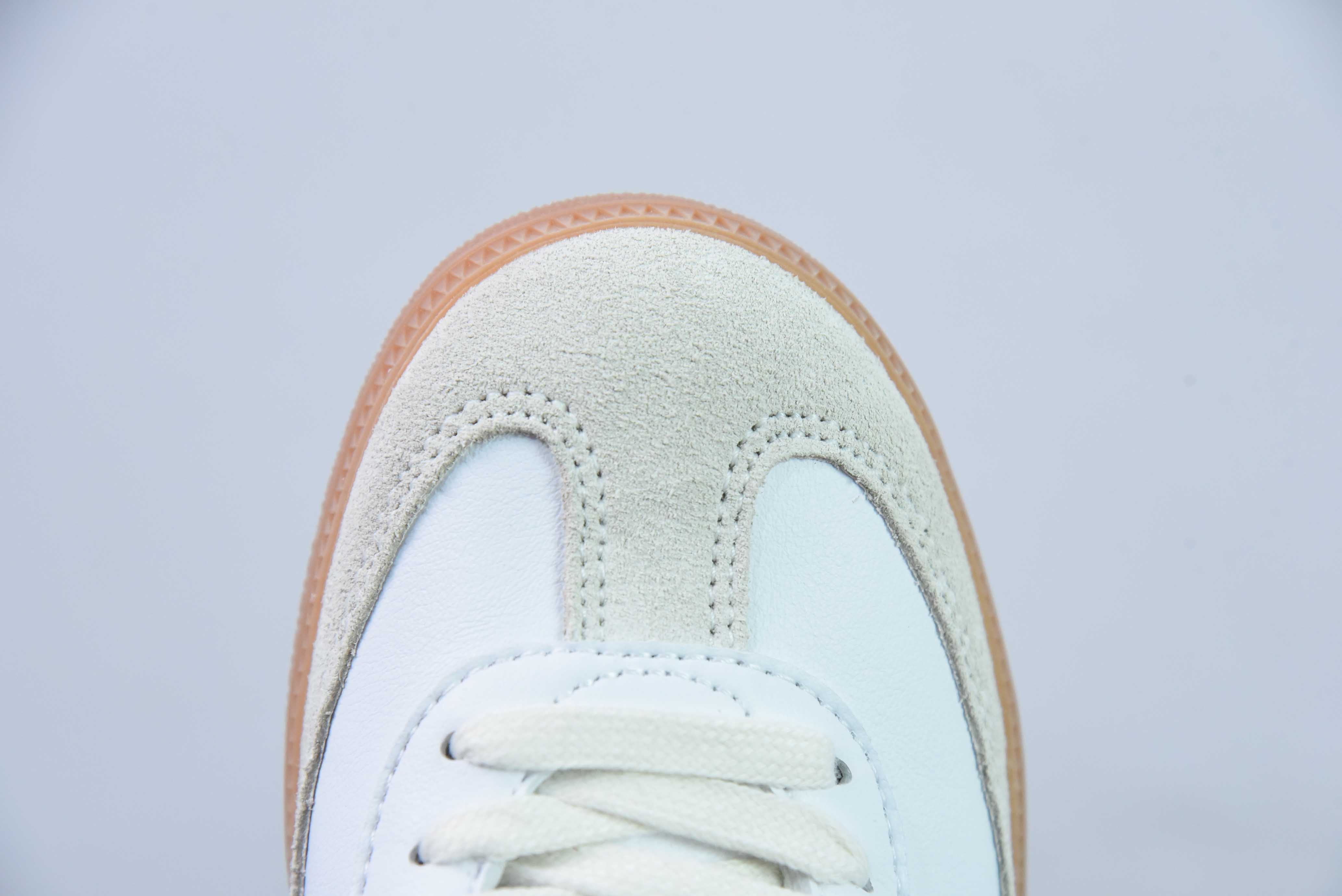 아디다스 오리지널스 삼바 OG 삼바 시리즈 신사 독일 트레이닝 축구 스타일 백 로우탑 캐주얼 트레이너 아이템 번호: IF0642 사이즈: 35-45