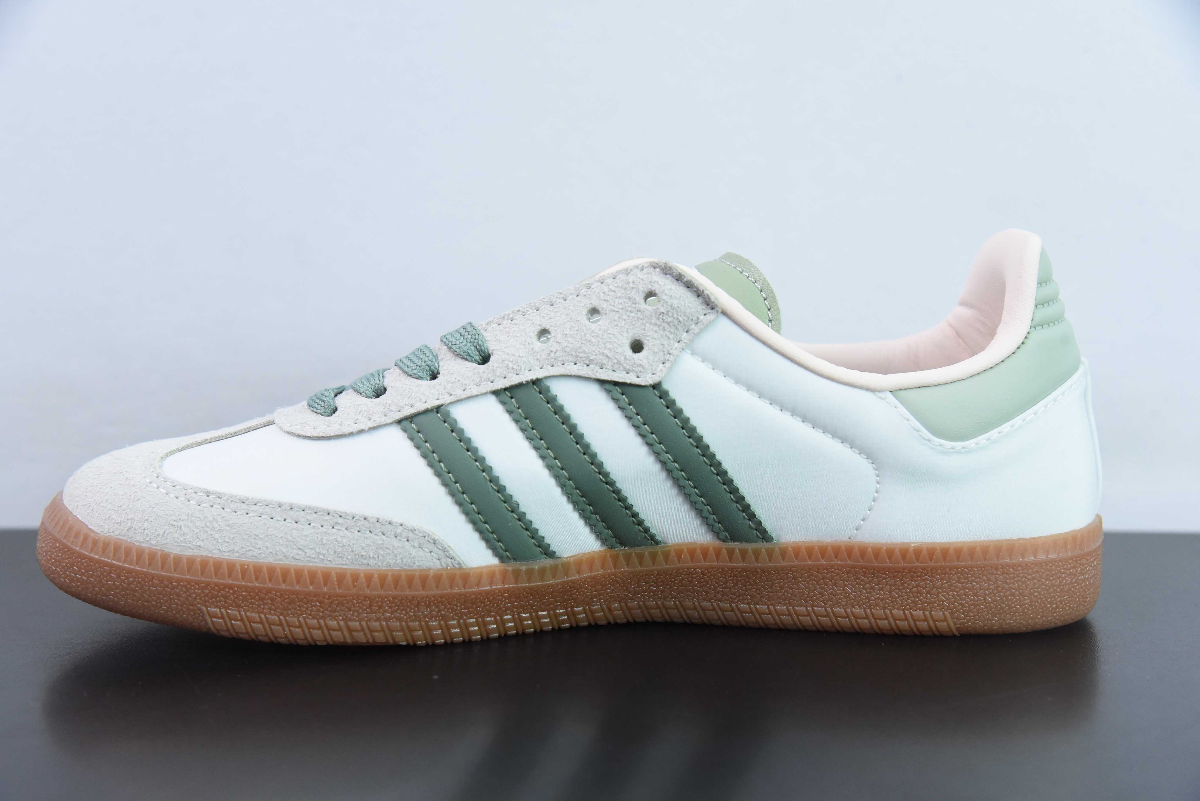 아디다스 클로버 아디다스 오리지널스 삼바 OG 삼바 OG 마차 화이트 그린 검 솔 아이템 번호: ID0492 사이즈: 36-45