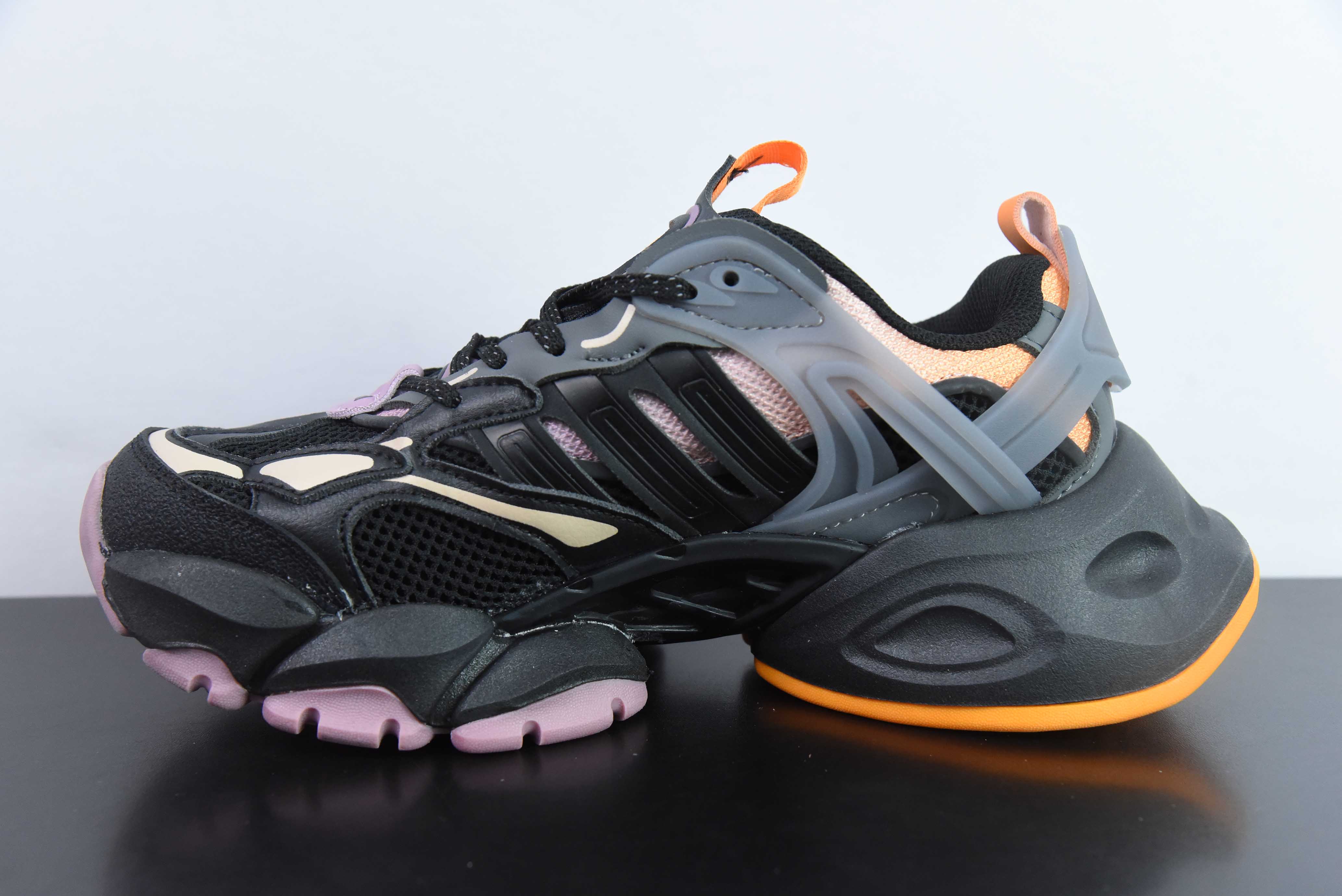 아디다스 아디다스 XLG 러너 디럭스 8511 러너 디럭스 시리즈 낮은 상단 두꺼운 바닥 높이 증가 팝 스타일 레트로 쿠셔닝 캐주얼 스포츠 조깅화 블랙 오렌지 J 사이즈 : 36-45