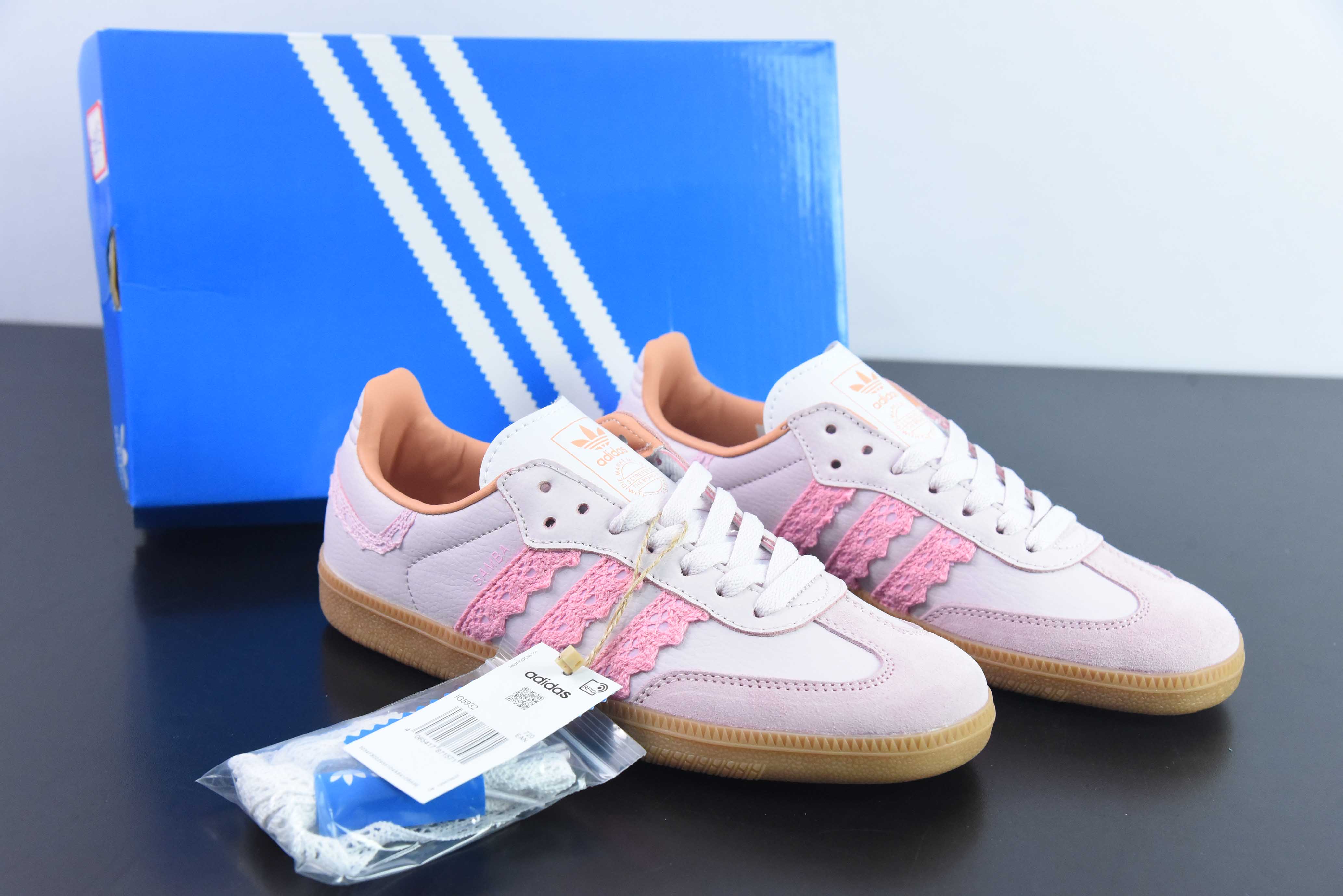 AD 클로버 삼바 남성용 및 여성용 레트로 스포츠 캐주얼 독일 트레이닝화 아이템 번호: IG5932-105 사이즈: 36-40