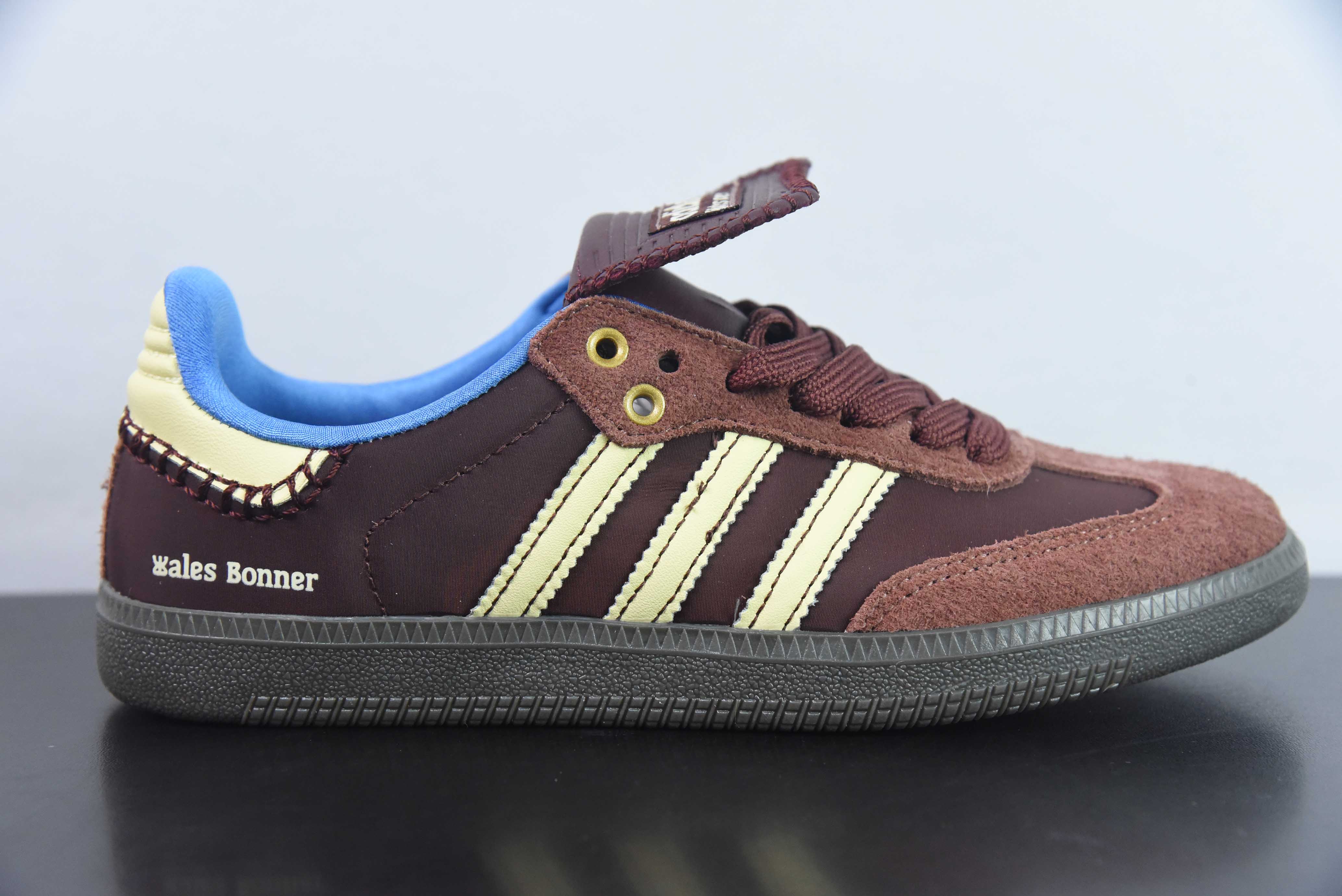 아디다스 오리지널 삼바 클래식 레트로 삼바 보드숏 아이템: IE0579 사이즈: 36-45