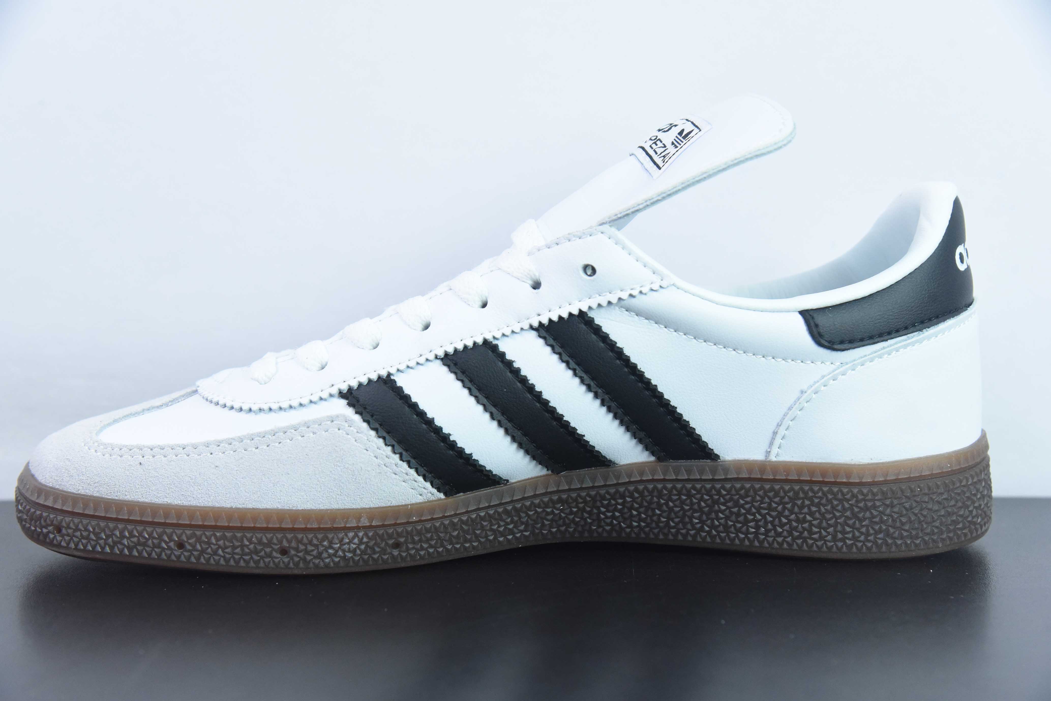 아디다스 오리지널스 핸드볼 SPZL 스페시알 롱 텅 편안한 논슬립 로우탑 보드슈즈 아이템 번호: IH2291 사이즈: 36-45