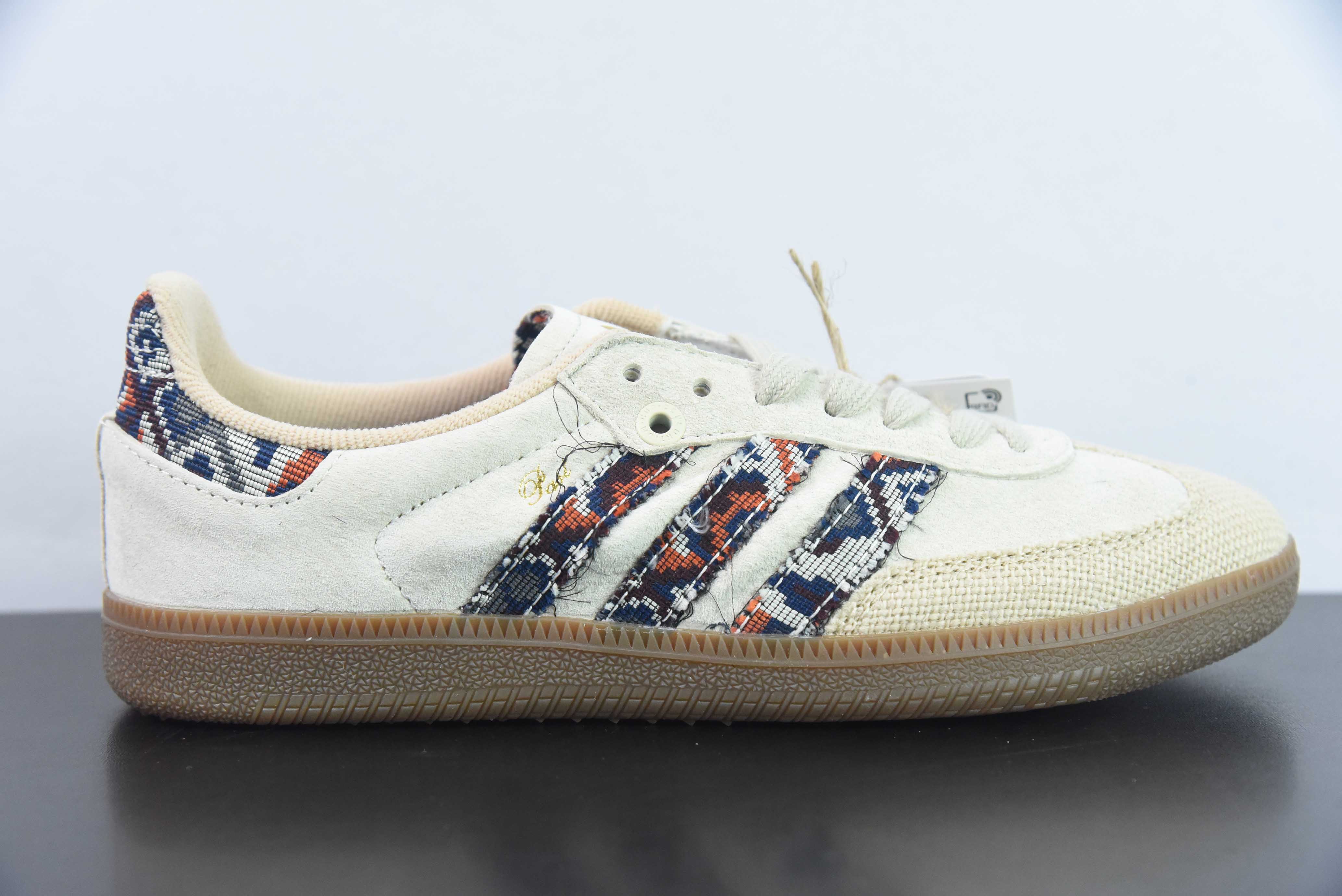 아디다스 웨일즈 보너 x AD 오리지널스 삼바 클래식 실버 메탈릭 삼바 시리즈 신사 독일 트레이닝 축구 스타일 백 로우탑 캐주얼 트레이너 사이즈: 35-45