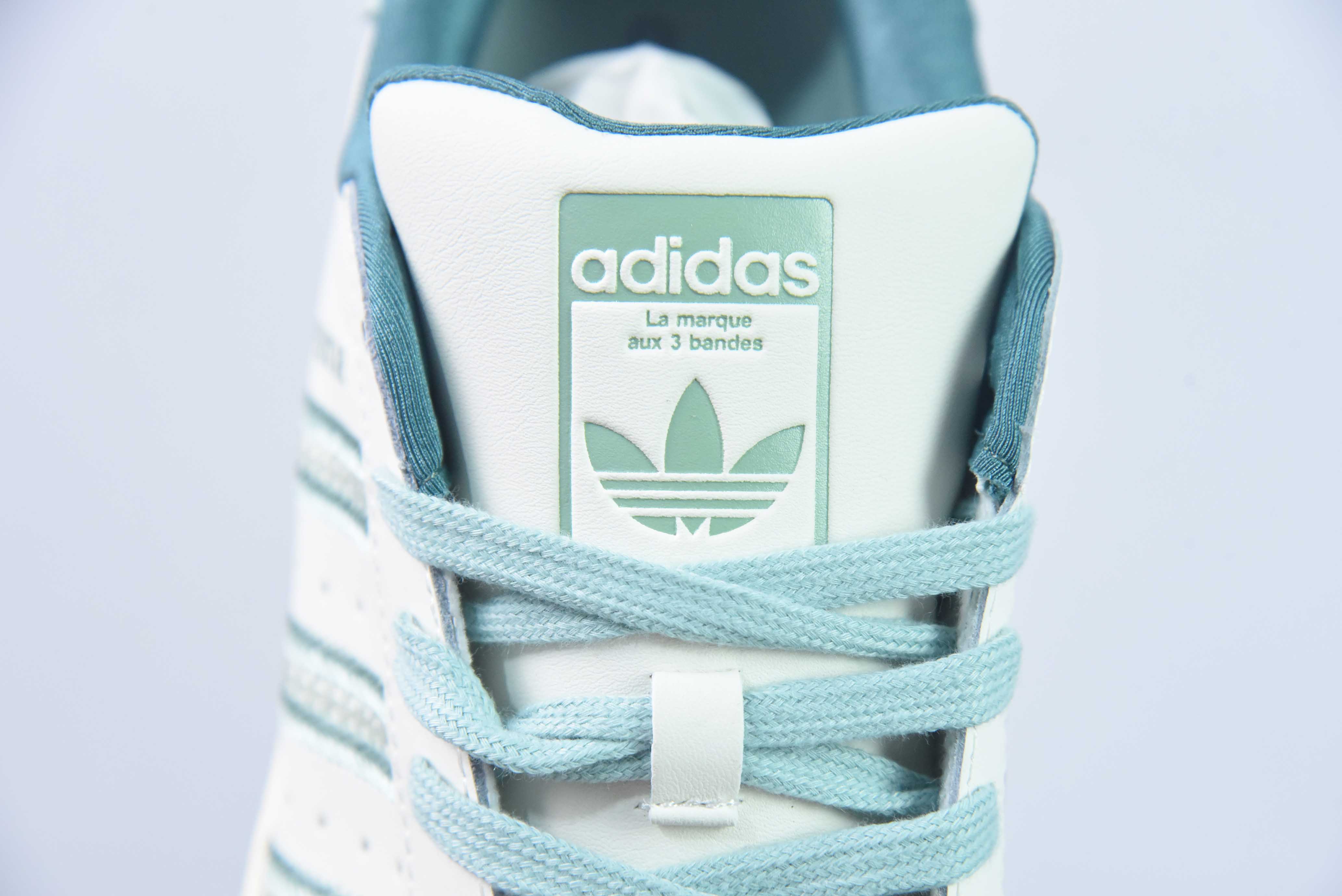 AD 오리지널스 슈퍼스타 클래식 레트로 쉘 토 보드숏 아이템: IE5532 사이즈: 36-46