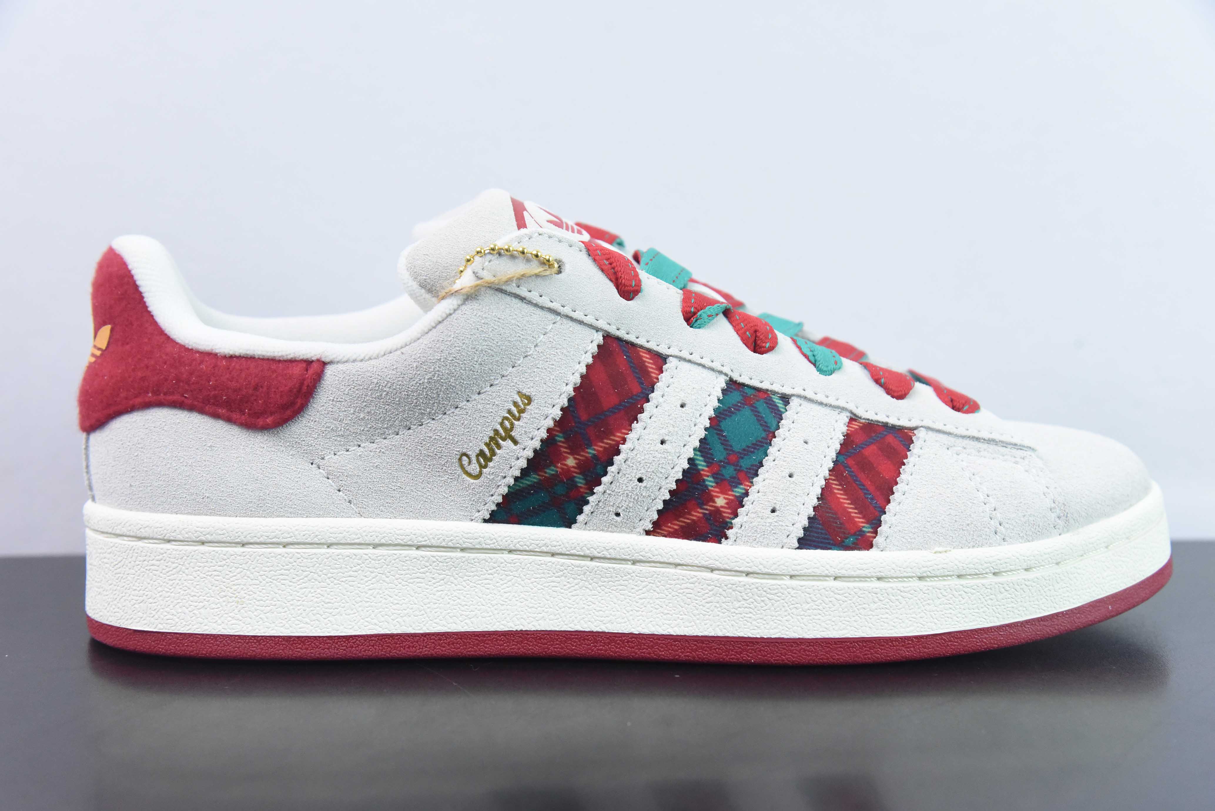 AD 오리지널스 캠퍼스 00년대 대학 시리즈 브레드 스타일 클래식 레트로 로우탑 백 캐주얼 스니커즈 아이템 ID6140 사이즈: 36-45