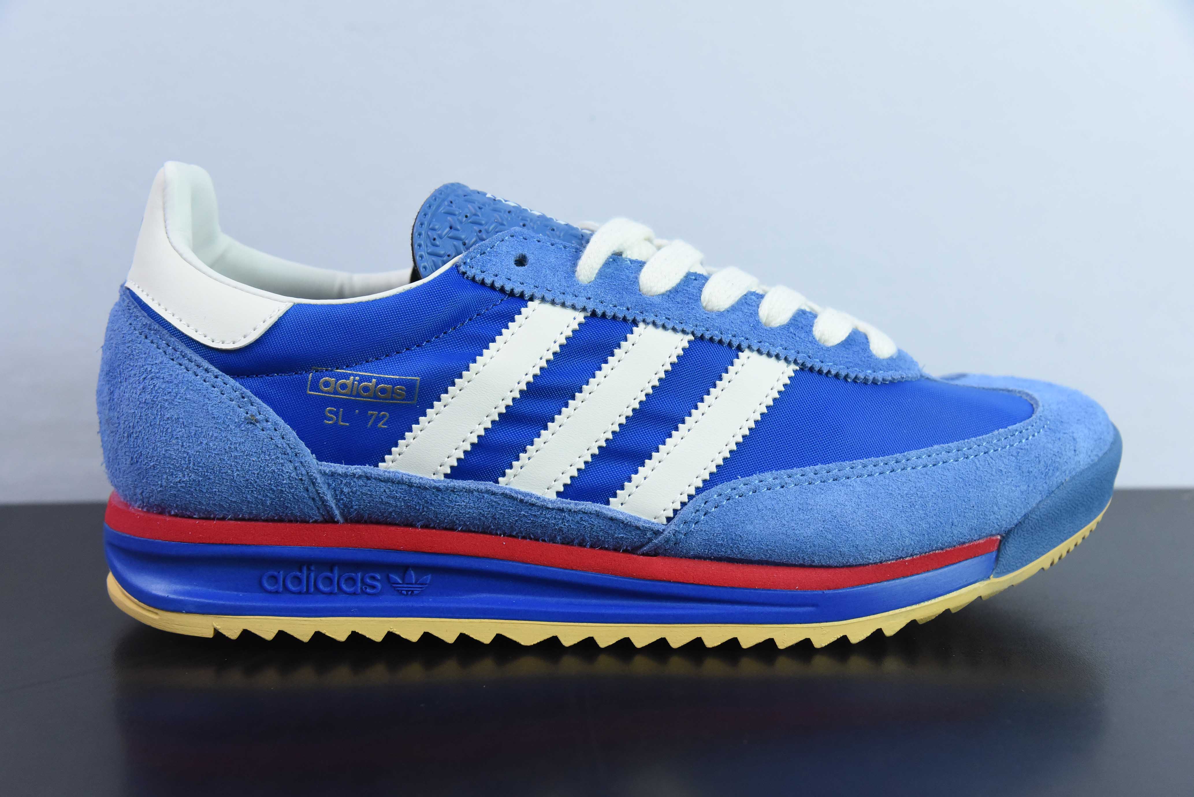 아디다스 오리지널스 SL72 RS 아디 샴록 레트로 트레이닝 캐주얼 러닝화 아이템: IG2132사이즈: 36-45