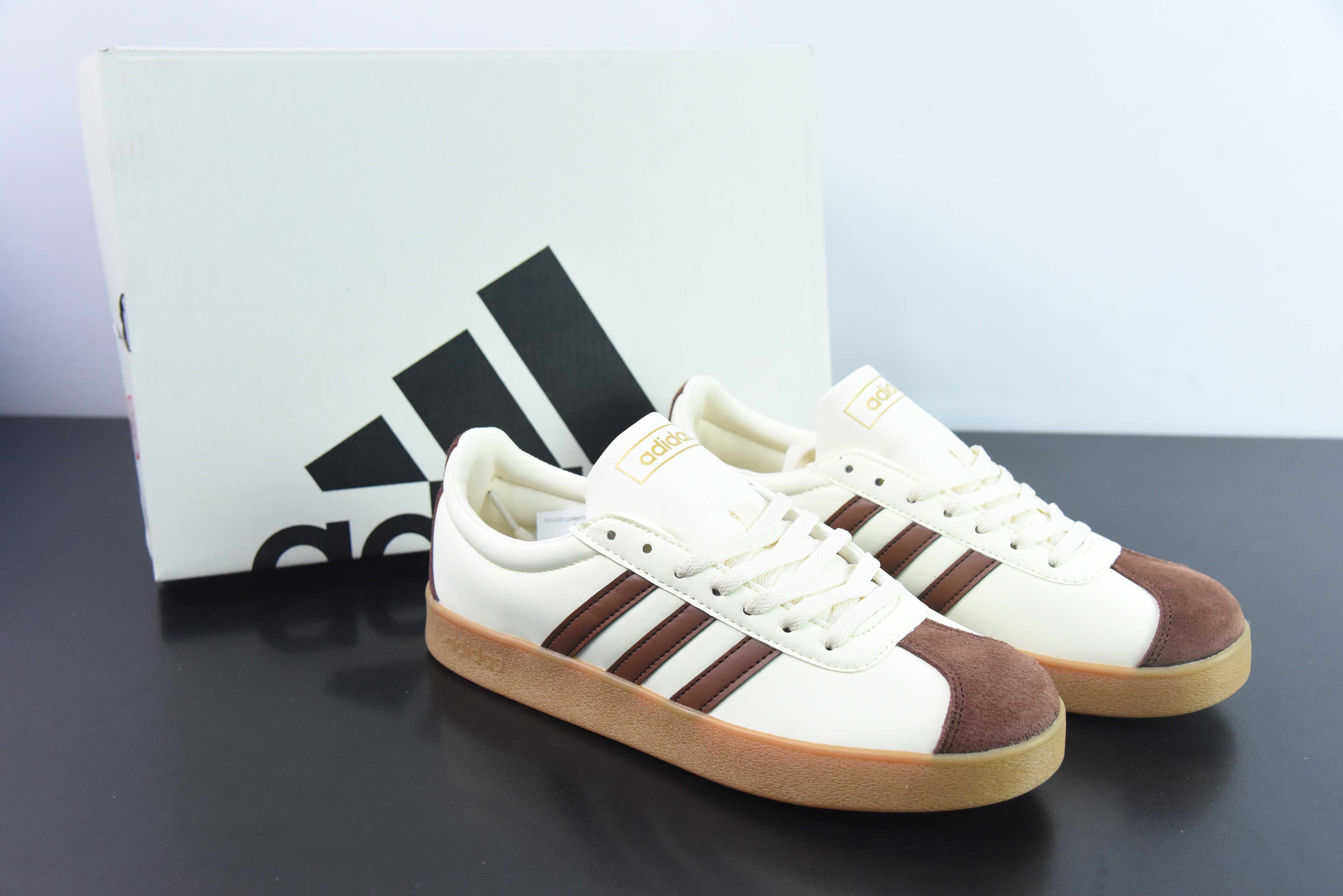 AD 네오 VL 코트 2.0 아디 클로버 패션 트렌드 보드 슈즈 누벅 스웨이드 미끄럼 방지 내마모성 경량 로우탑 보드 슈즈 아이템 번호: ID6016 사이즈: 36-45