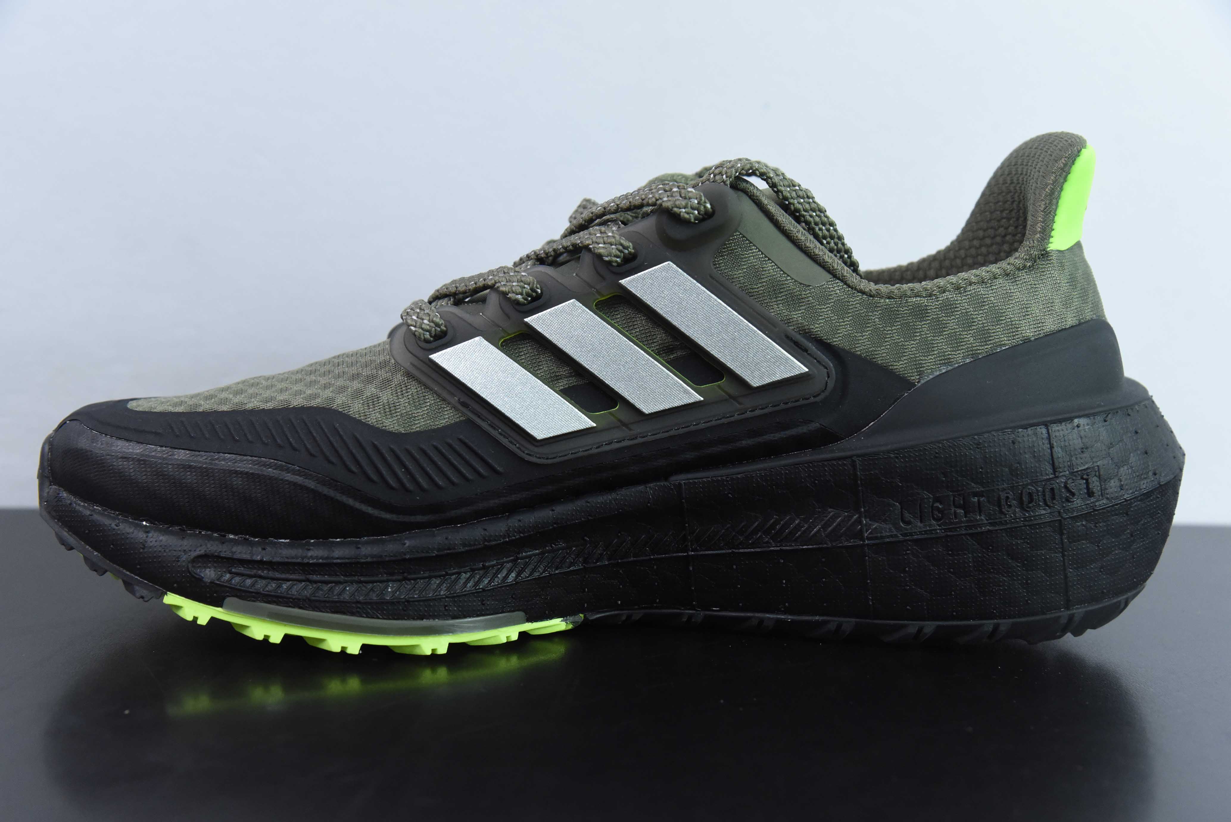 Ad 울트라 부스트 라이트 23 아디다스 뉴 UB9.0 라이트 바운스 두꺼운 솔 팝콘 러닝화 아이템: IE6530 사이즈: 39-45