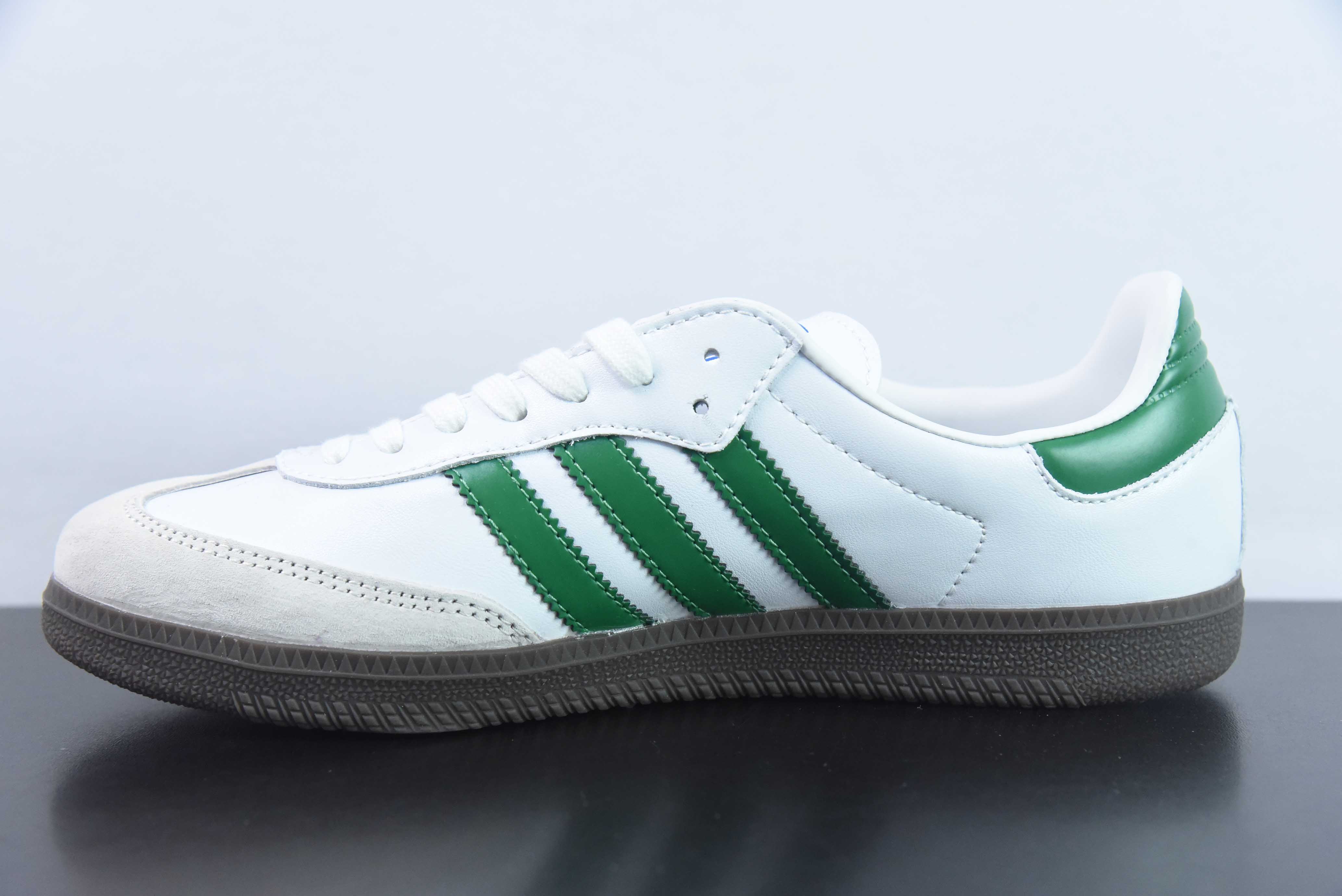 아디다스 아디다스 남성 및 여성 신발 삼바 오그패션 스페셜티 캐주얼 슈즈 아이템 번호: IG1024 아디다스 트레이닝 화이트 그레이 그린 사이즈: 36-45