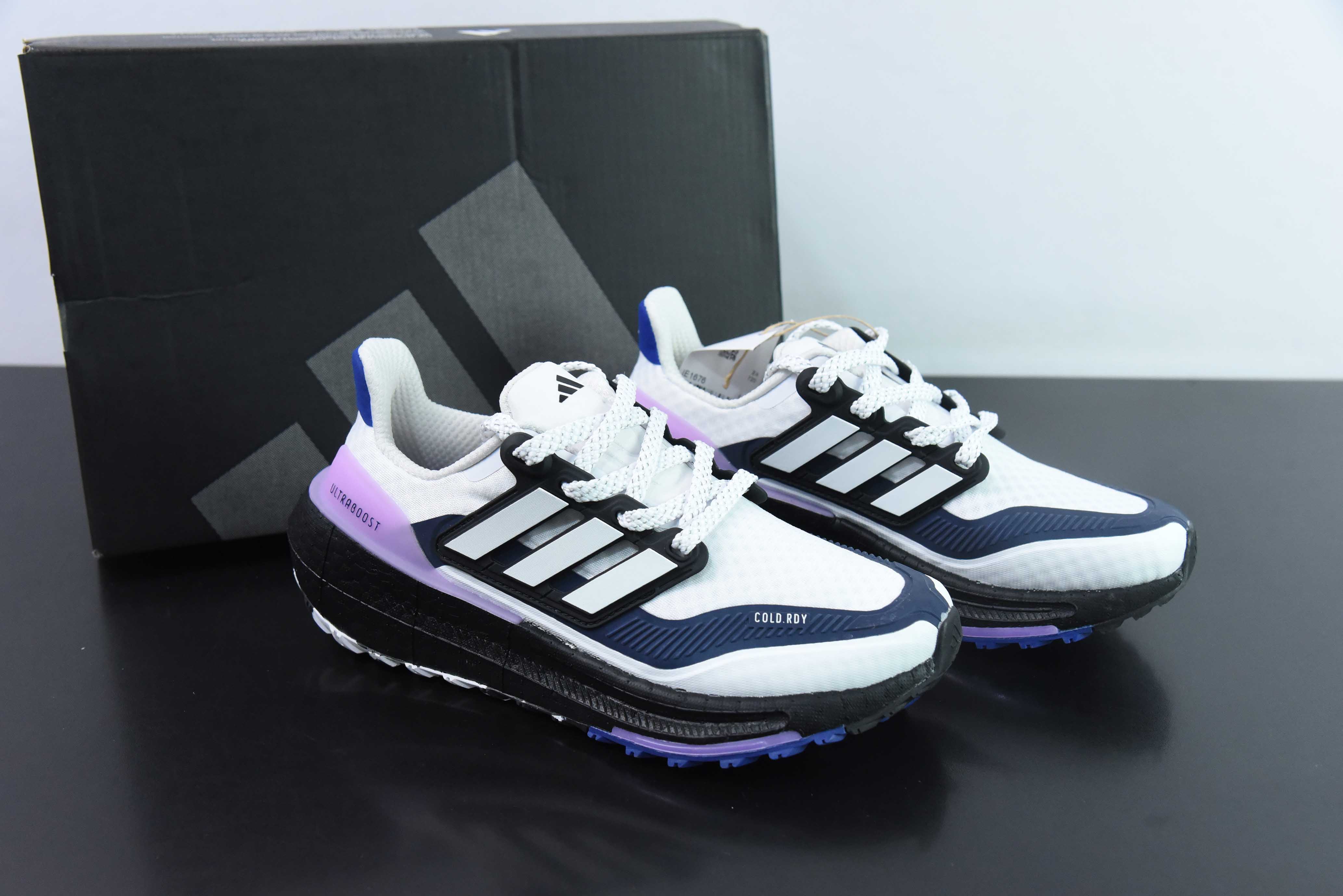 Ad 울트라 부스트 라이트 23 아디다스 뉴 UB9.0 라이트 바운스 두꺼운 솔 팝콘 러닝화 아이템 번호: IE1676 사이즈: 36-40