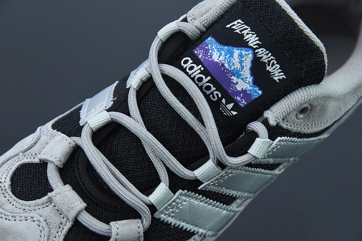 아디다스   아디다스 아디 샴록 보드숏 그레이 실버 아이템 번호: FX2826 사이즈: 40-45