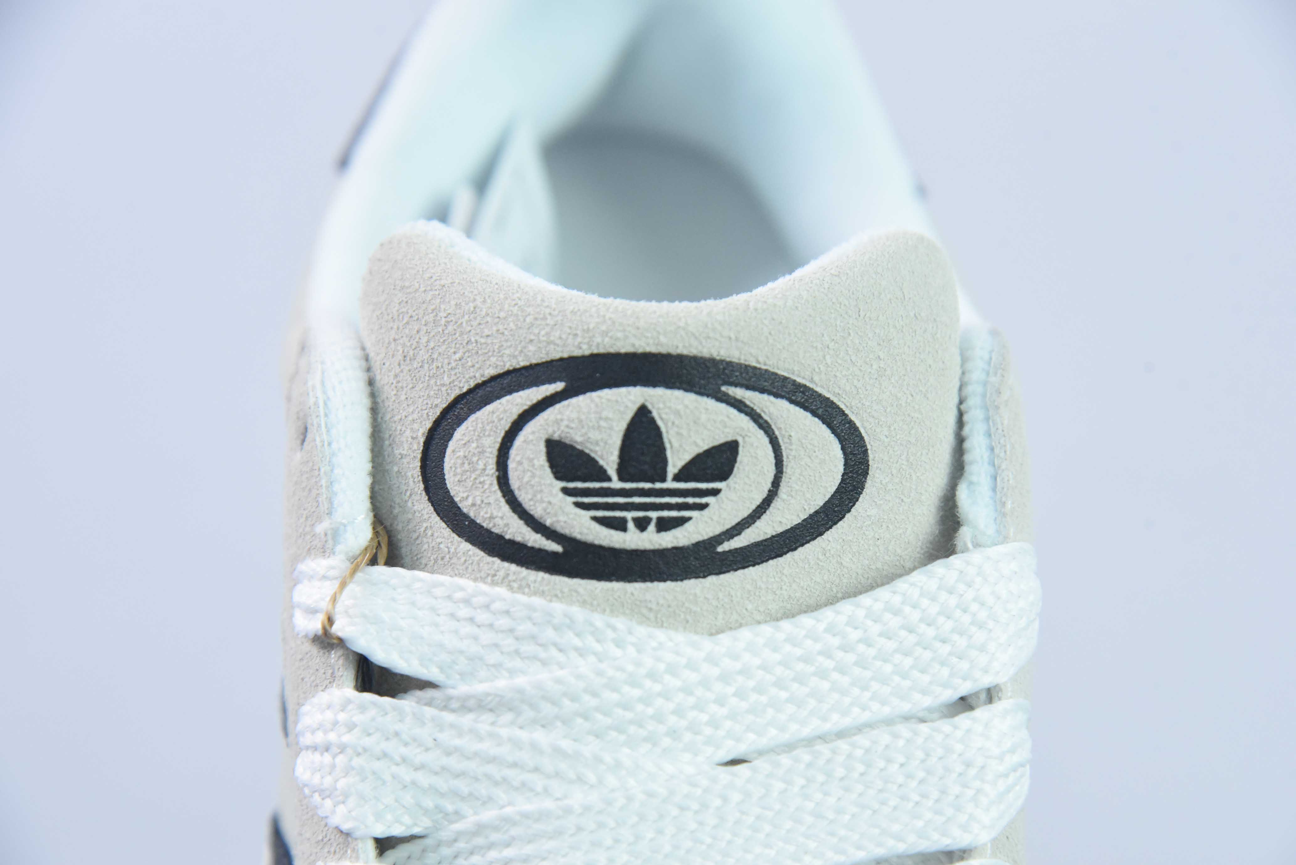 AD 오리지널스 캠퍼스 00년대 대학 시리즈 브레드 슈즈 그레이 블랙 앤 화이트 클래식 레트로 로우탑 보드숏 아이템: GY0042 사이즈: 36-45