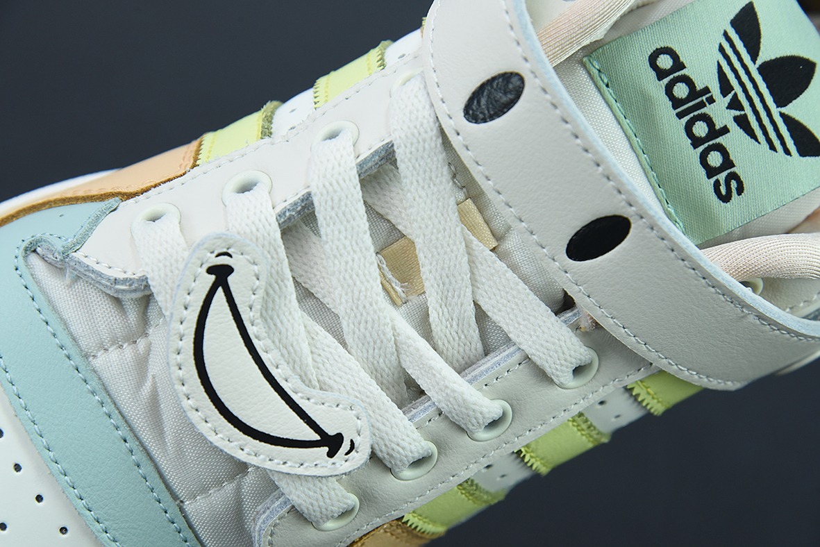 아디다스 84 벨크로 아디다스 오리지널스 포럼 84 로우 로우탑 트렌디 캐주얼 트레이너 아이템: GW4427 사이즈: 36-45