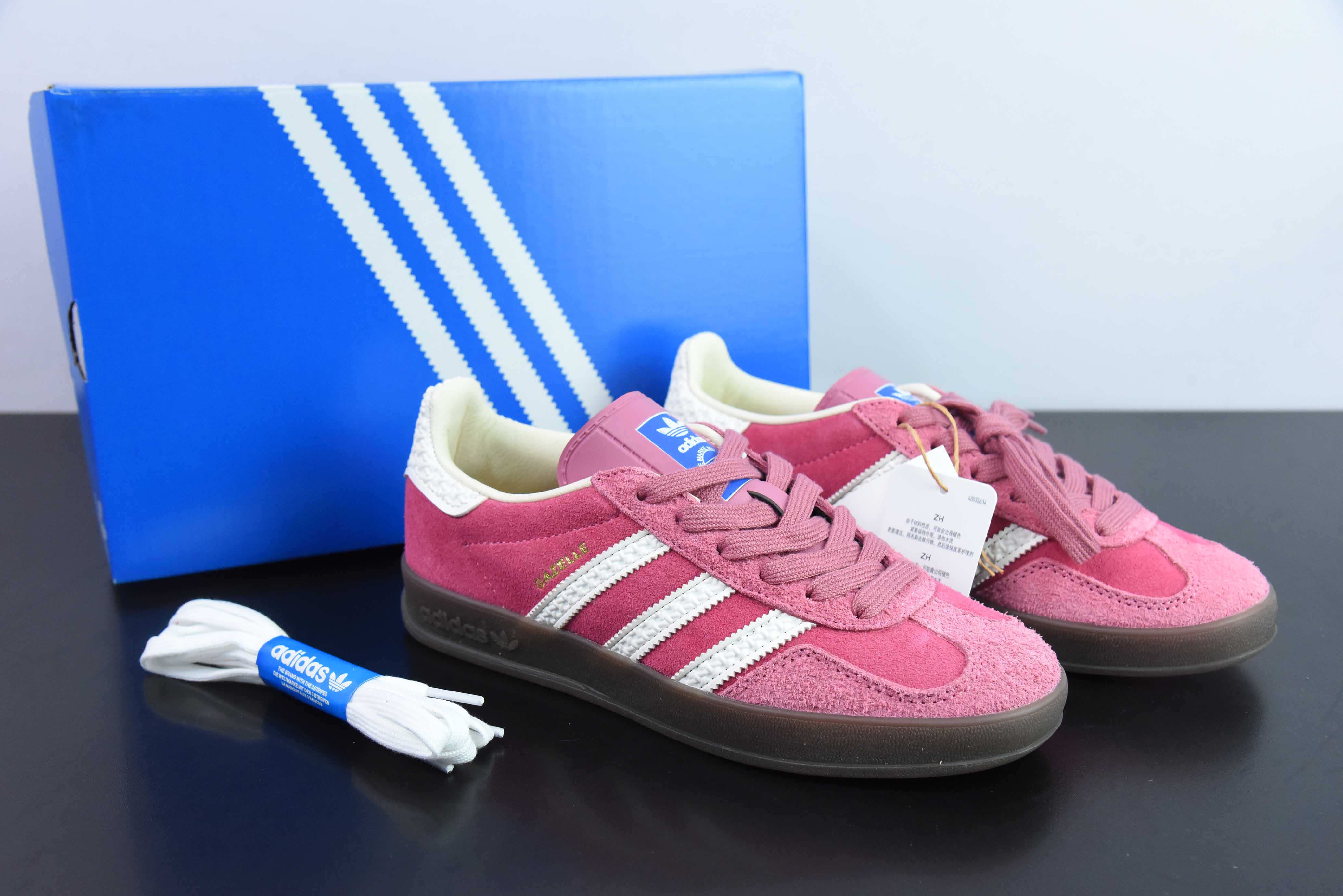 AD 오리지널 가젤 실내 운동화 가젤 실내 신발 시리즈 로우 탑 레트로 빈티지 다목적 캐주얼 운동화 스트로베리 베어 아이템 번호: IF1809 사이즈: 36-45