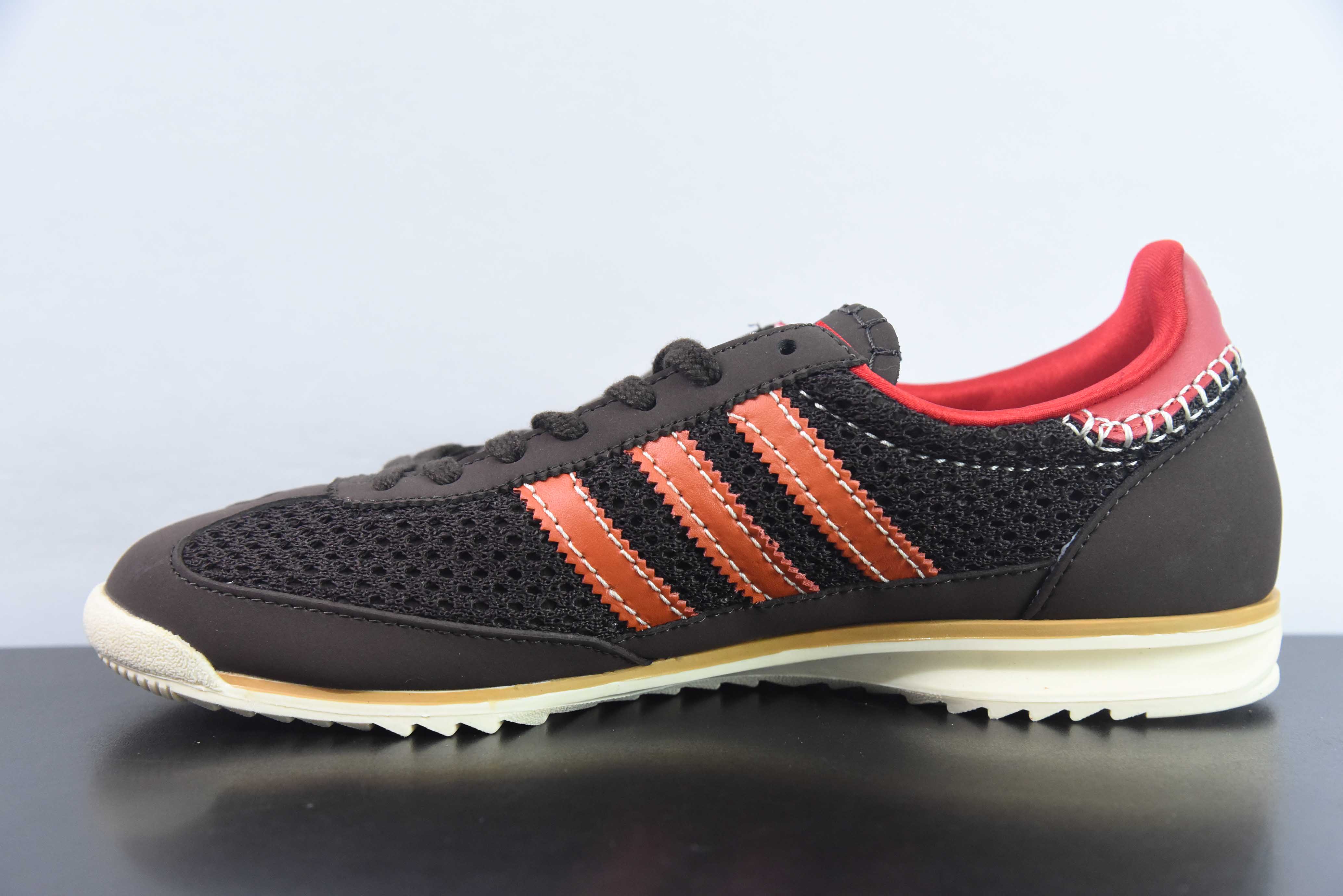 웨일즈 보너 x 아디다스 아디다스 SL72 니트 브라운 니트 슈즈 공동 브랜드 다크 브라운 오렌지 레드 IE1664 사이즈: 36-45