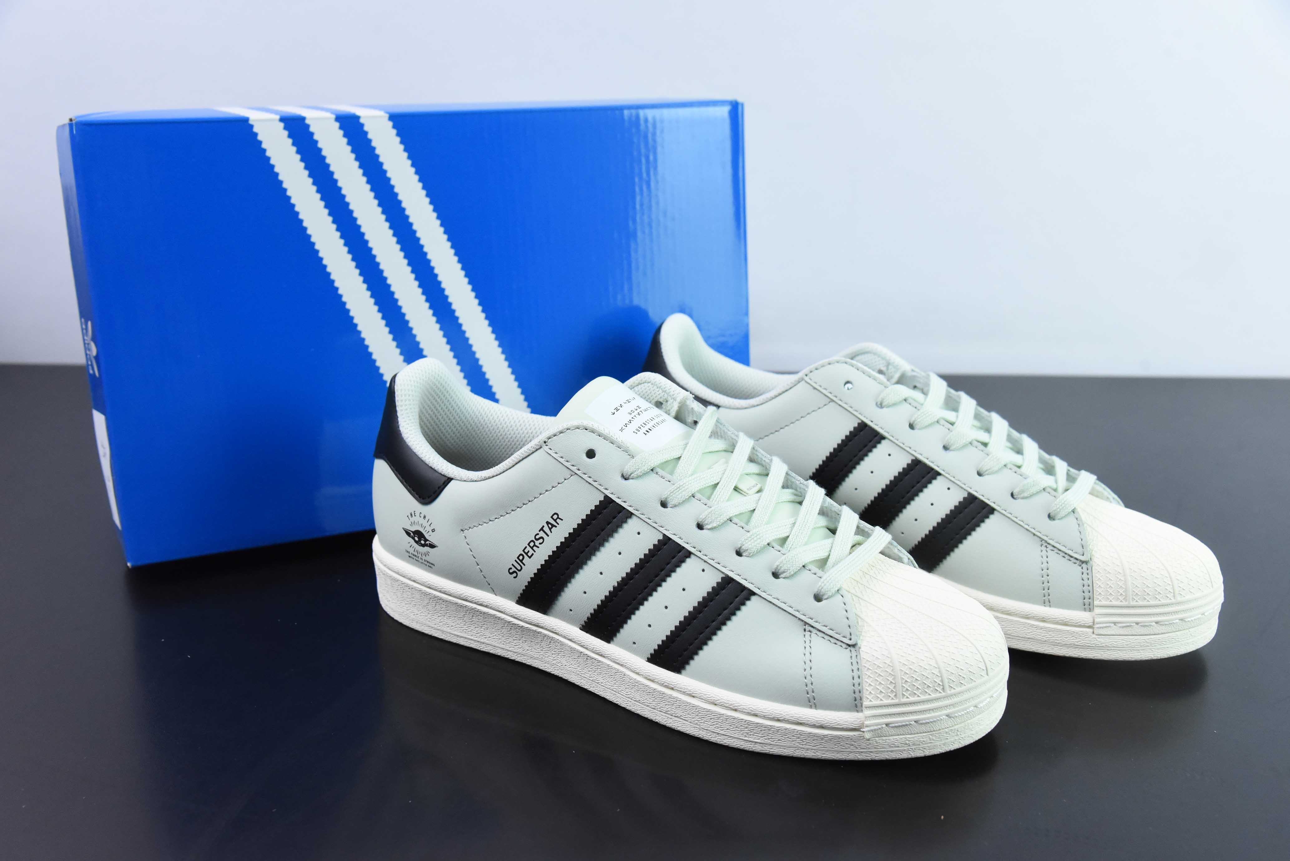 AD 오리지널스 슈퍼스타 클래식 레트로 쉘 토 보드 슈즈 아이템: GZ2751 사이즈: 36-44