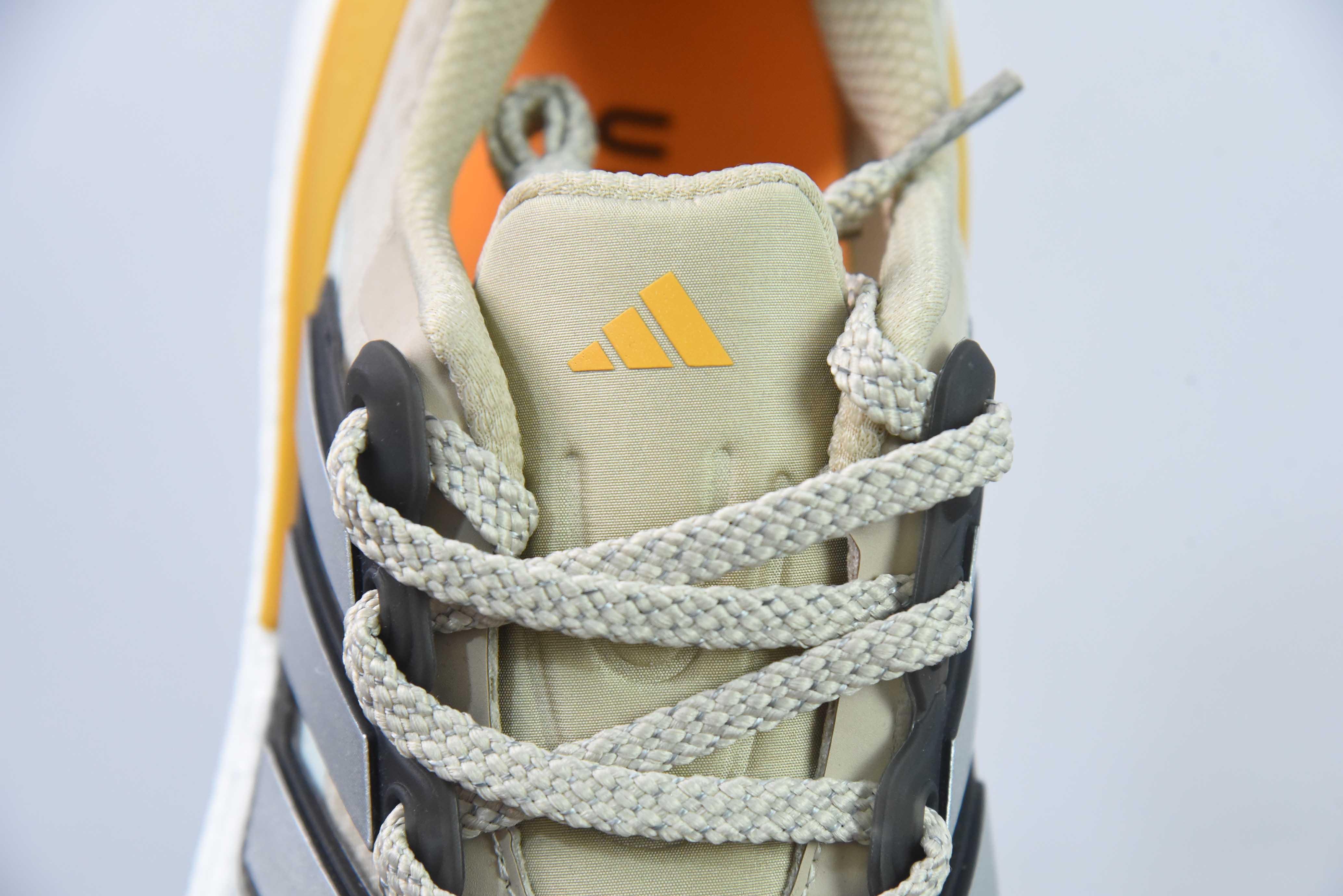 광고 울트라 부스트 라이트 23 아디다스 새로운 UB9.0 가벼운 탄성 두꺼운 밑창 팝콘 러닝화 아이템 : IE1674 사이즈 : 39-45