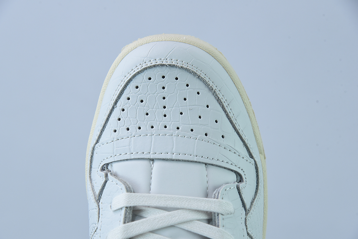 AD 포럼 84 로우 OG 로우 탑 백 트렌드 캐주얼 운동화에서 레트로 농구화까지 아이템 : H 사이즈 : 36-45