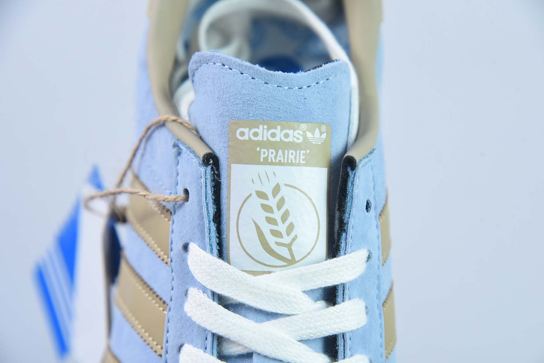 KAJU13546938 아디다스 핸드볼 스페시알 내마모성 경량 캐주얼 크리켓화 라이트 블루 옐로우 아이템 번호 ID6963 사이즈: 36-45