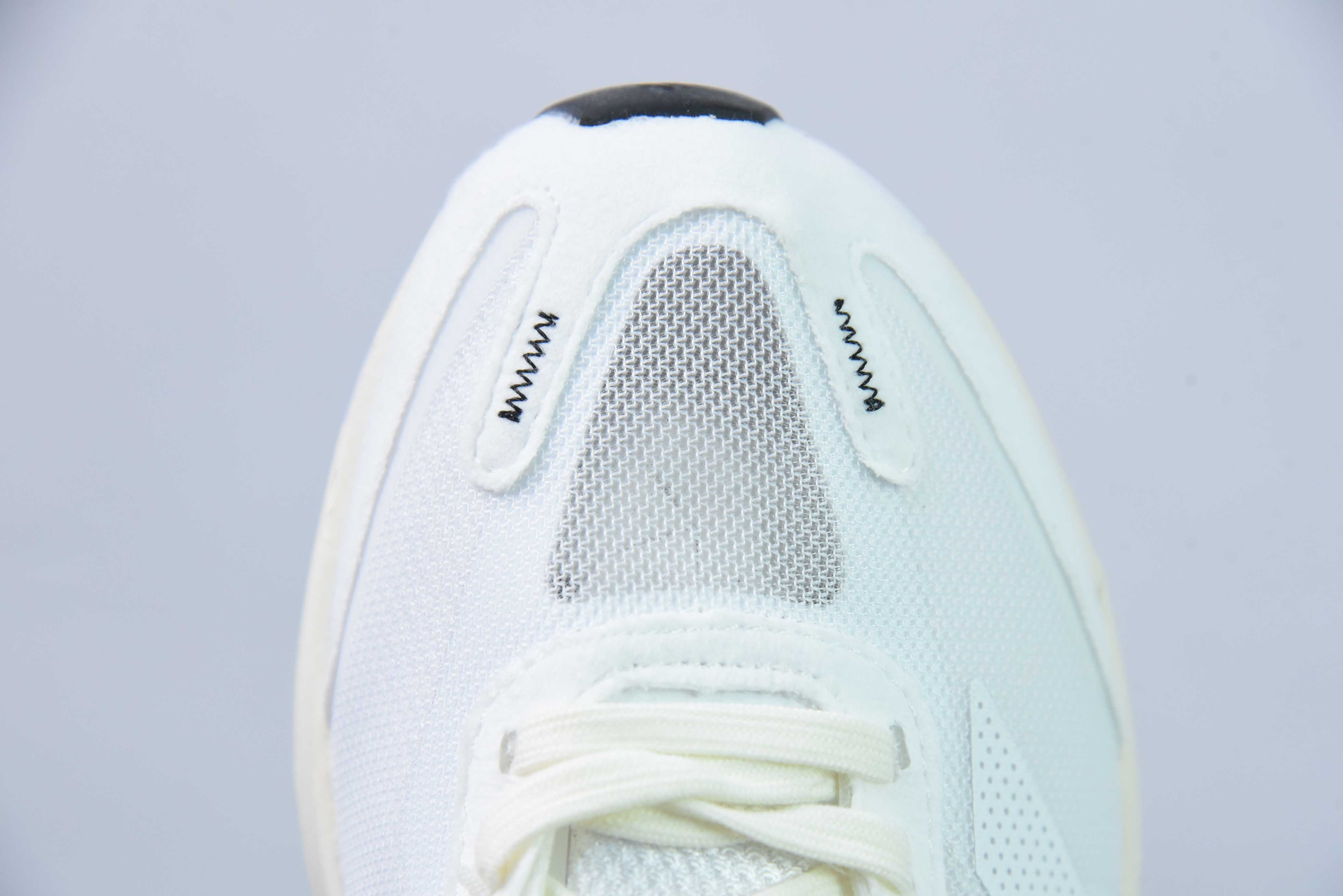 아디제로 보스턴 11 여름 통기성 메시 러닝화 아이템 번호: GY2586 사이즈: 36-45