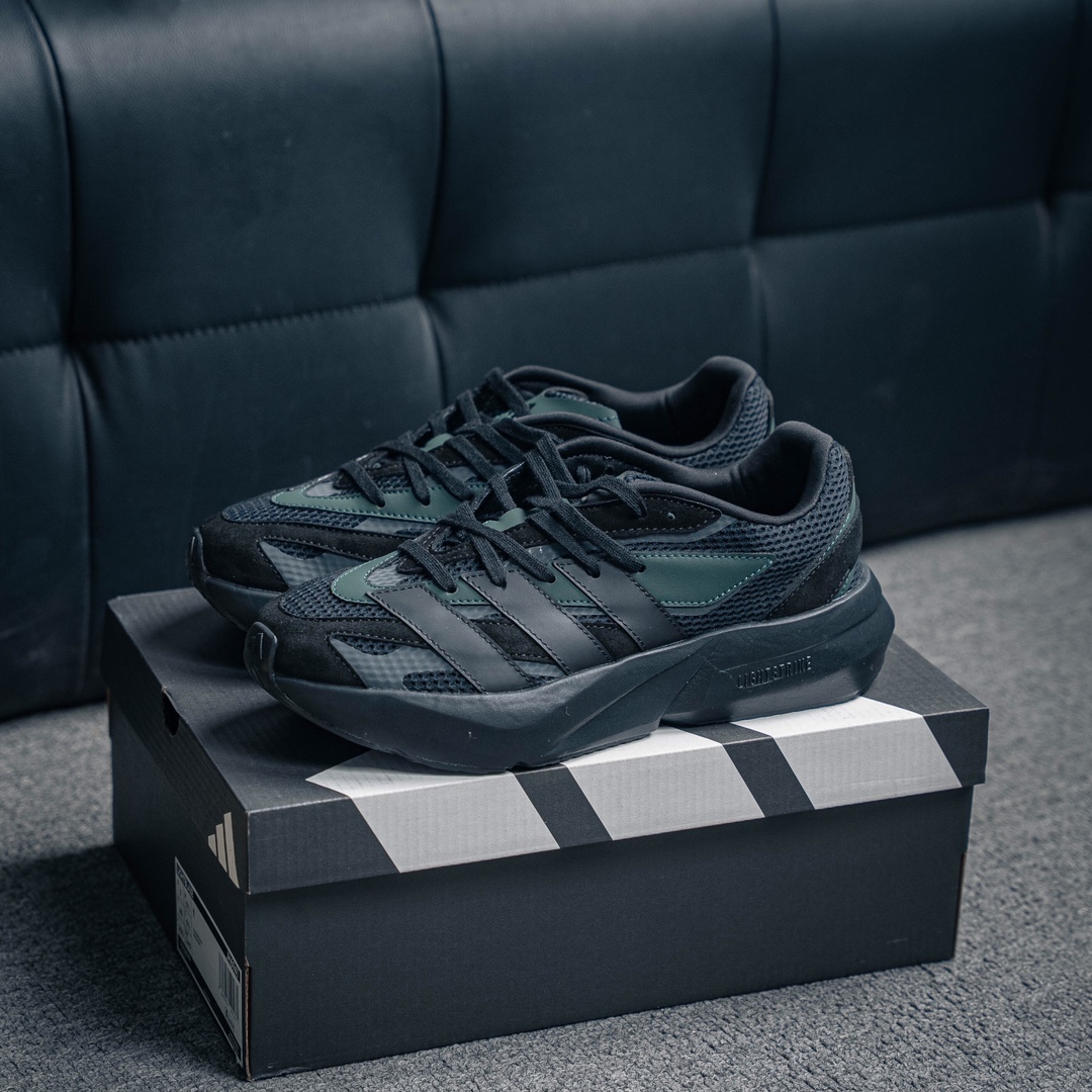 아디다스 라이트블라 상품 번호: JH6941