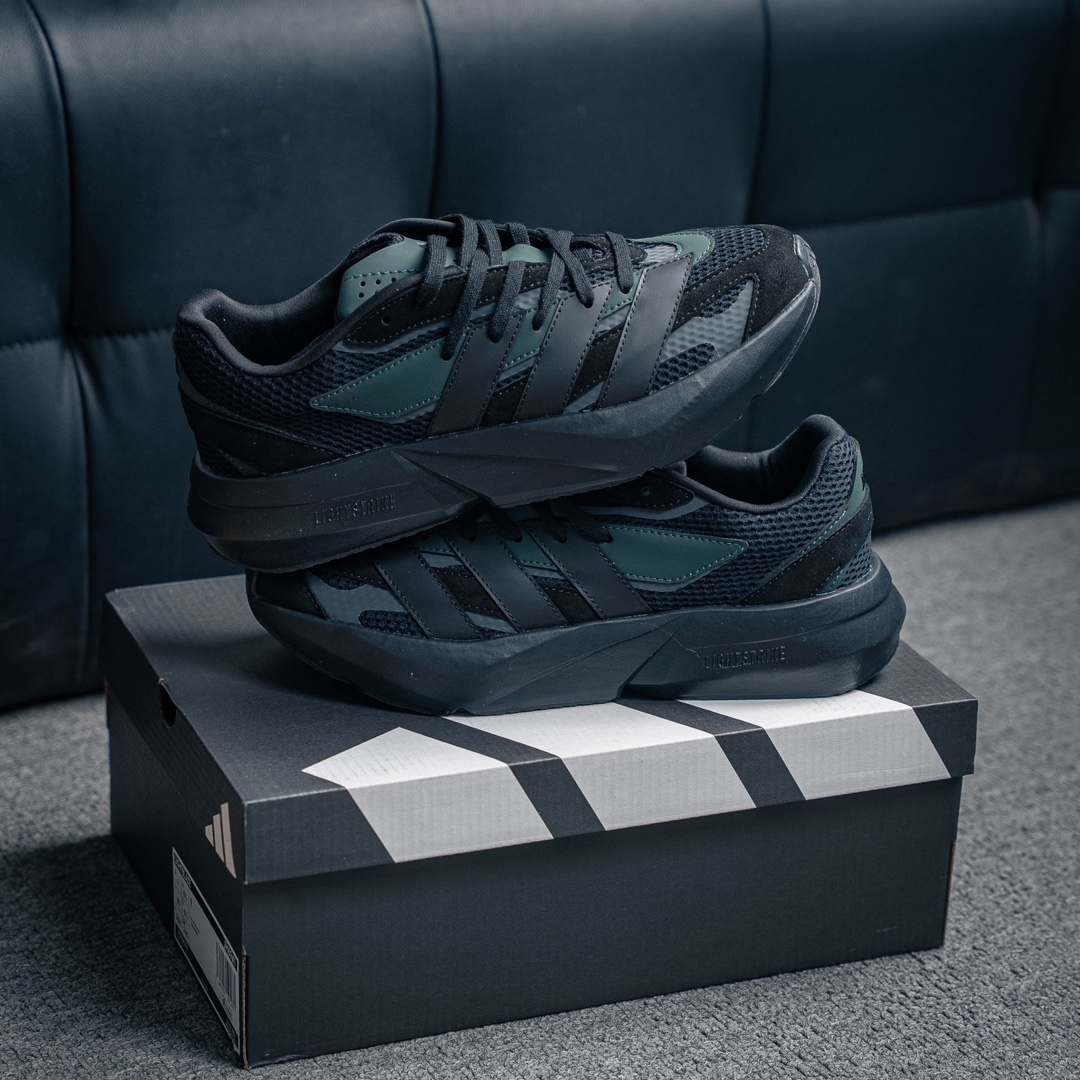 아디다스 라이트블라 상품 번호: JH6941