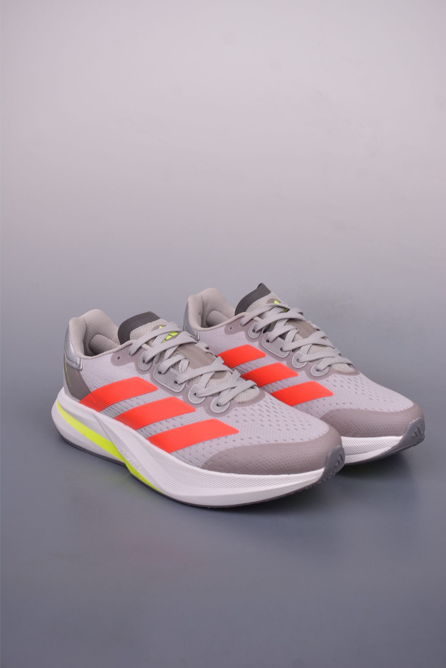 아디다스 두라모 S 상품 번호: JQ2200