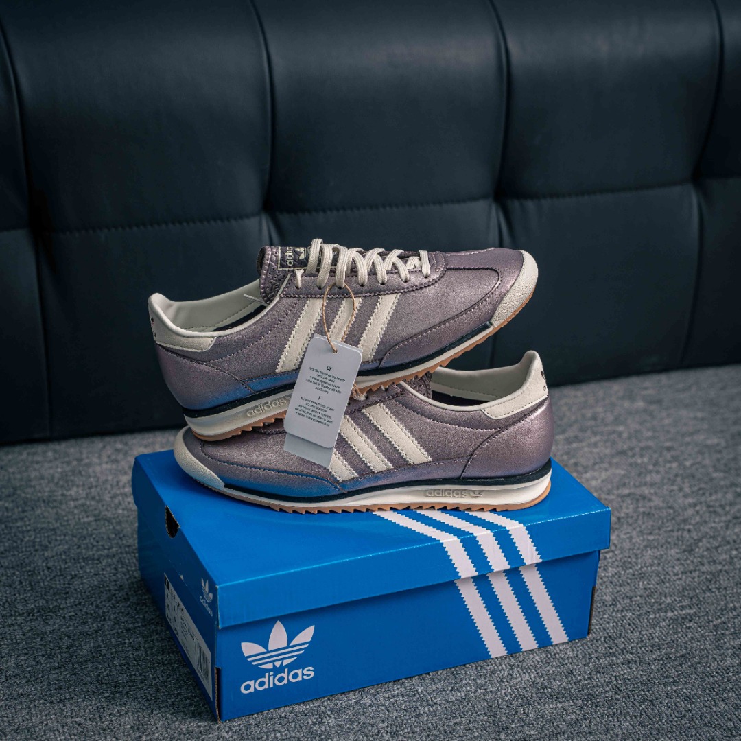 아디다스 오리지널 상품 번호: JH6364