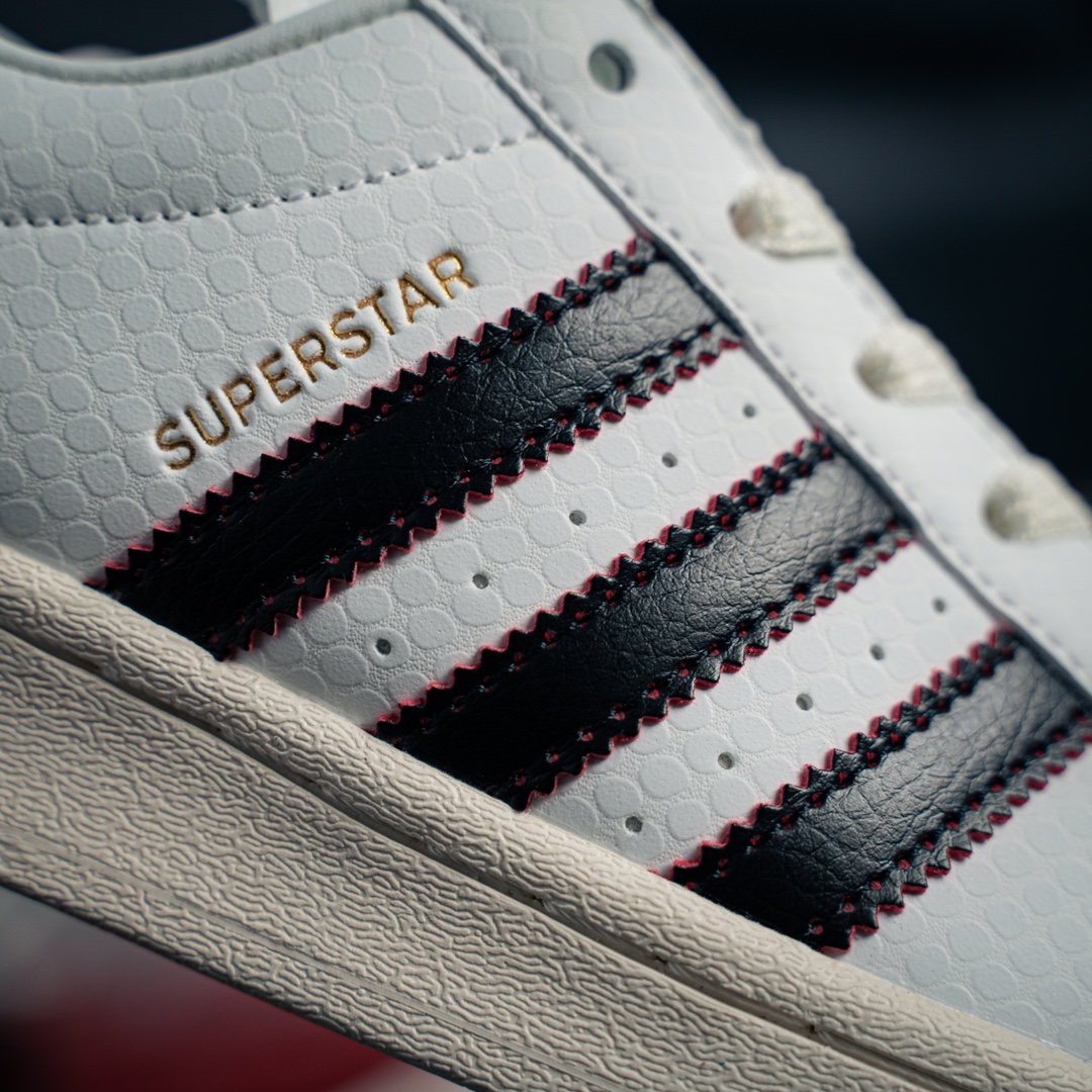 아디다스 아디다스 샴록 O 상품 번호: JR8036