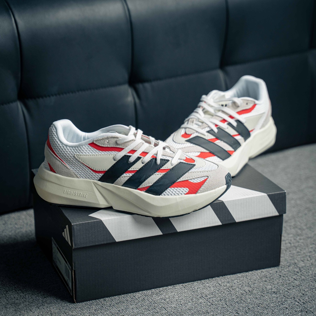 아디다스 라이트블라 상품 번호: JQ9967