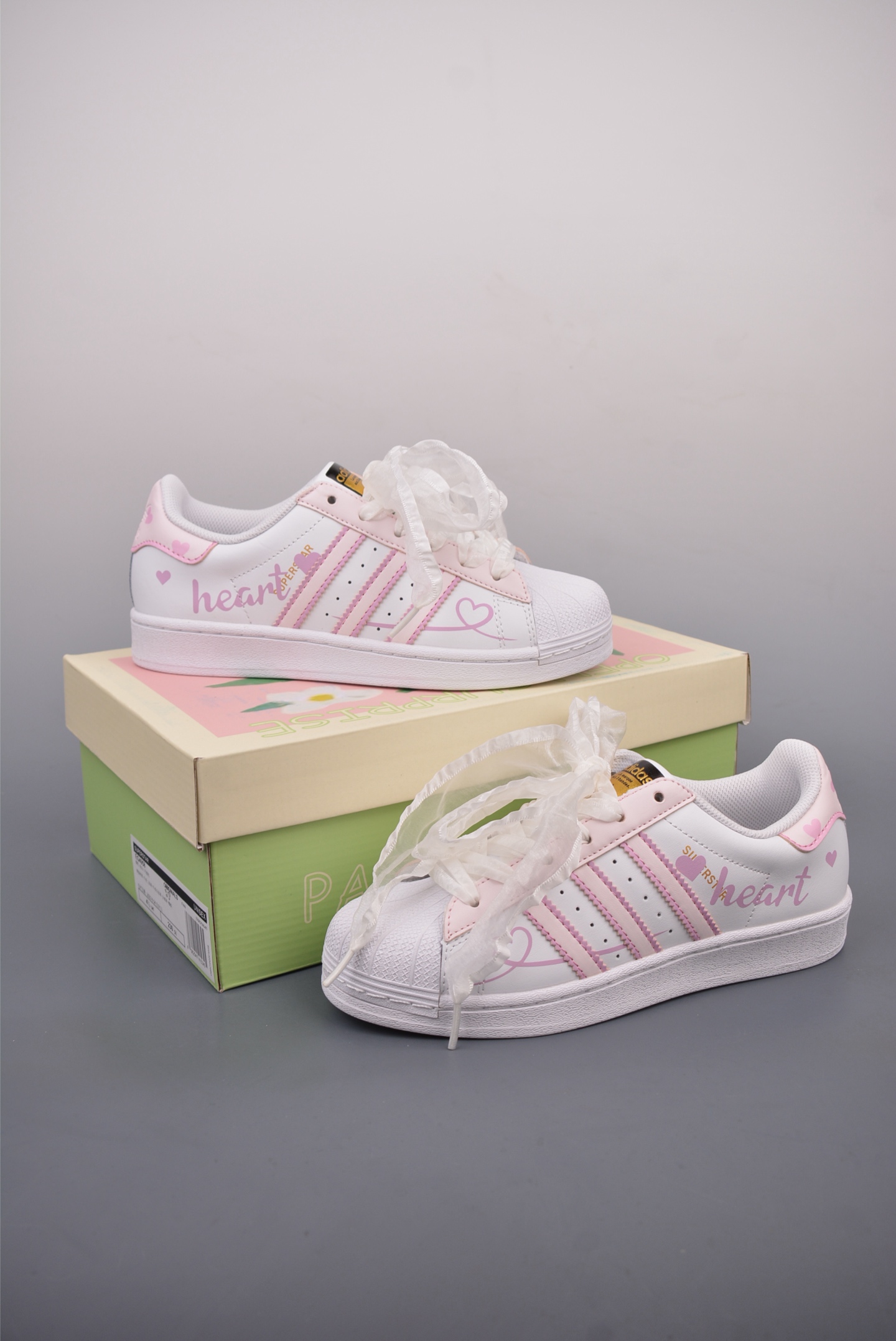 아디다스 오리지널 상품 번호: EG4958