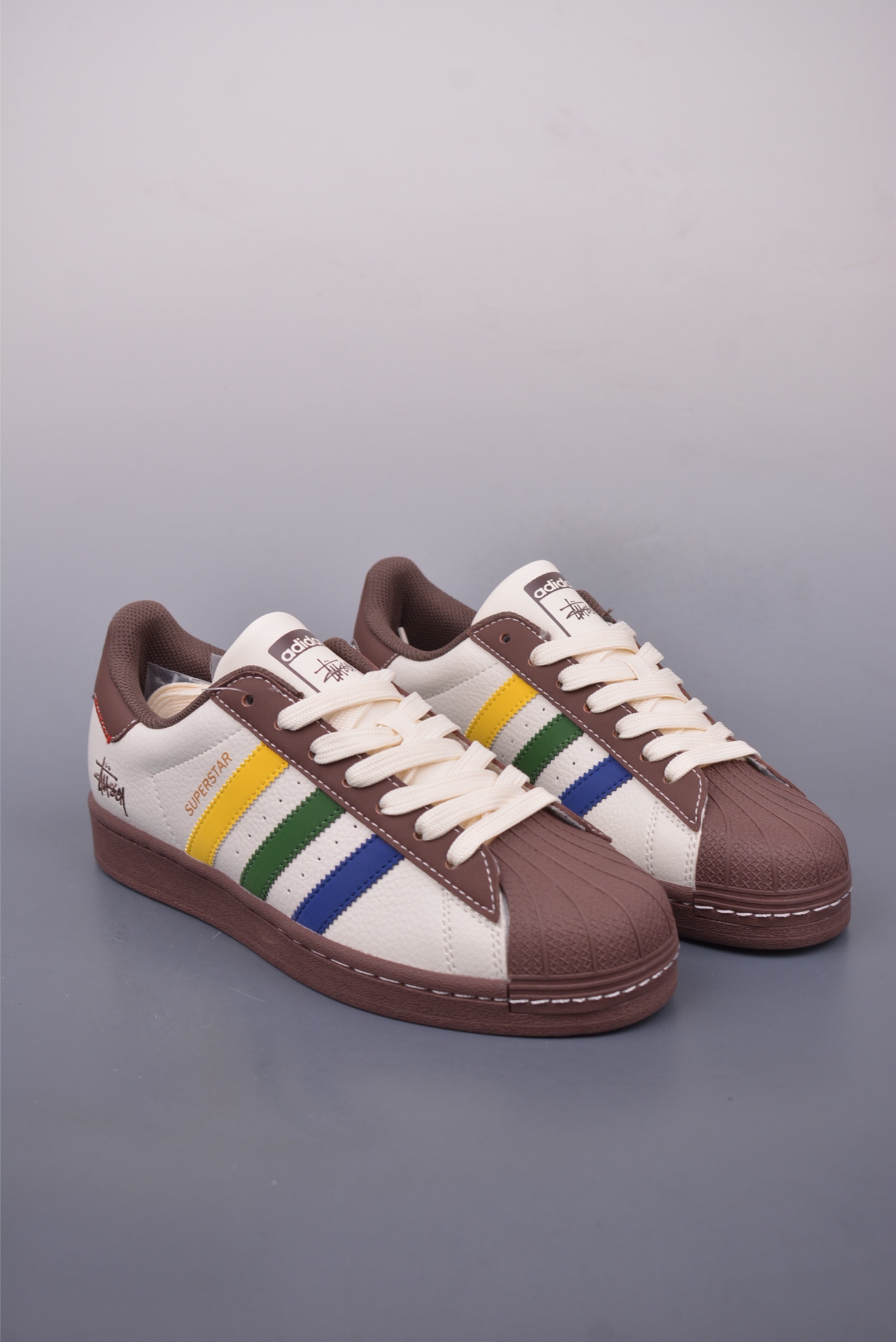 아디다스 오리지널 상품 번호: JY8913