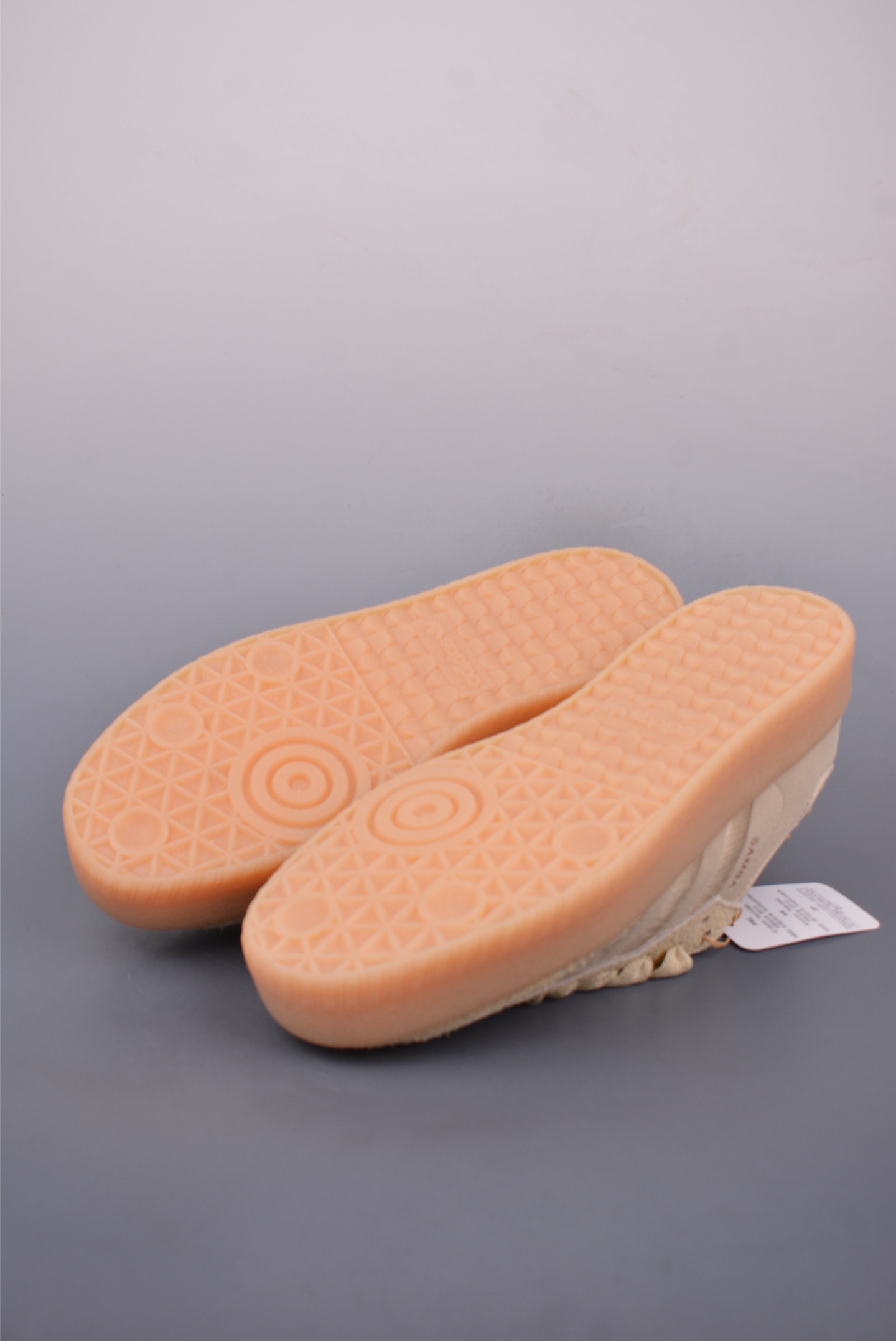 아디다스 클로버 삼바 상품 번호: JQ0254