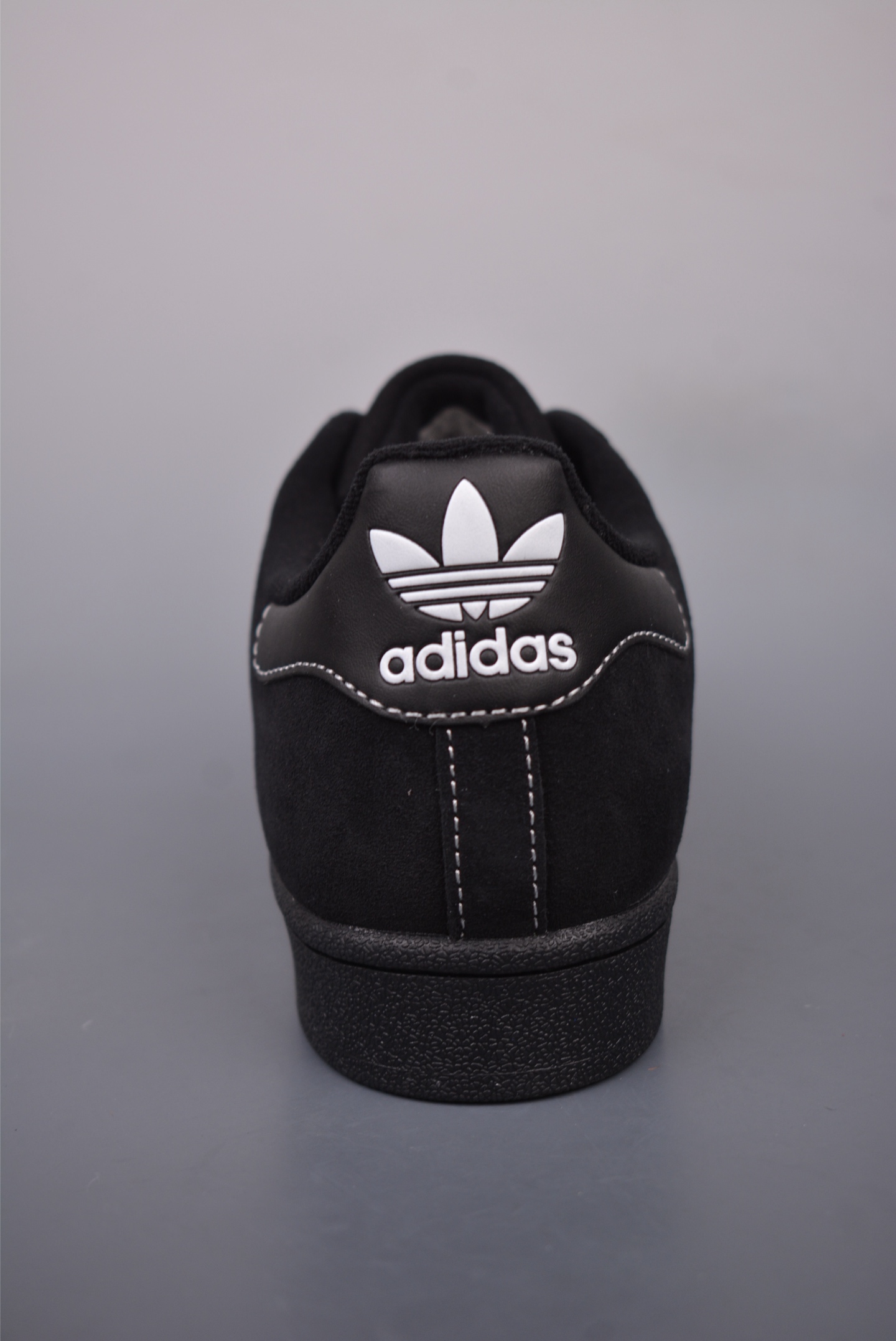 아디다스 오리지널 상품 번호: JH5470