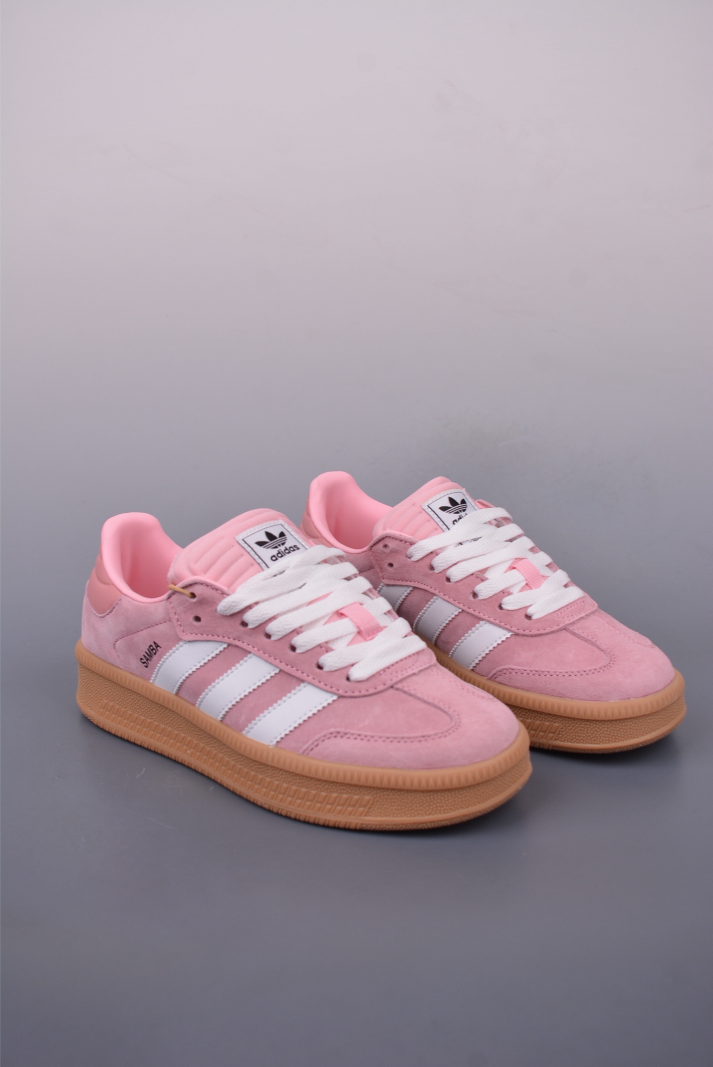 아디다스 클로버 삼바 상품 번호: IE1578