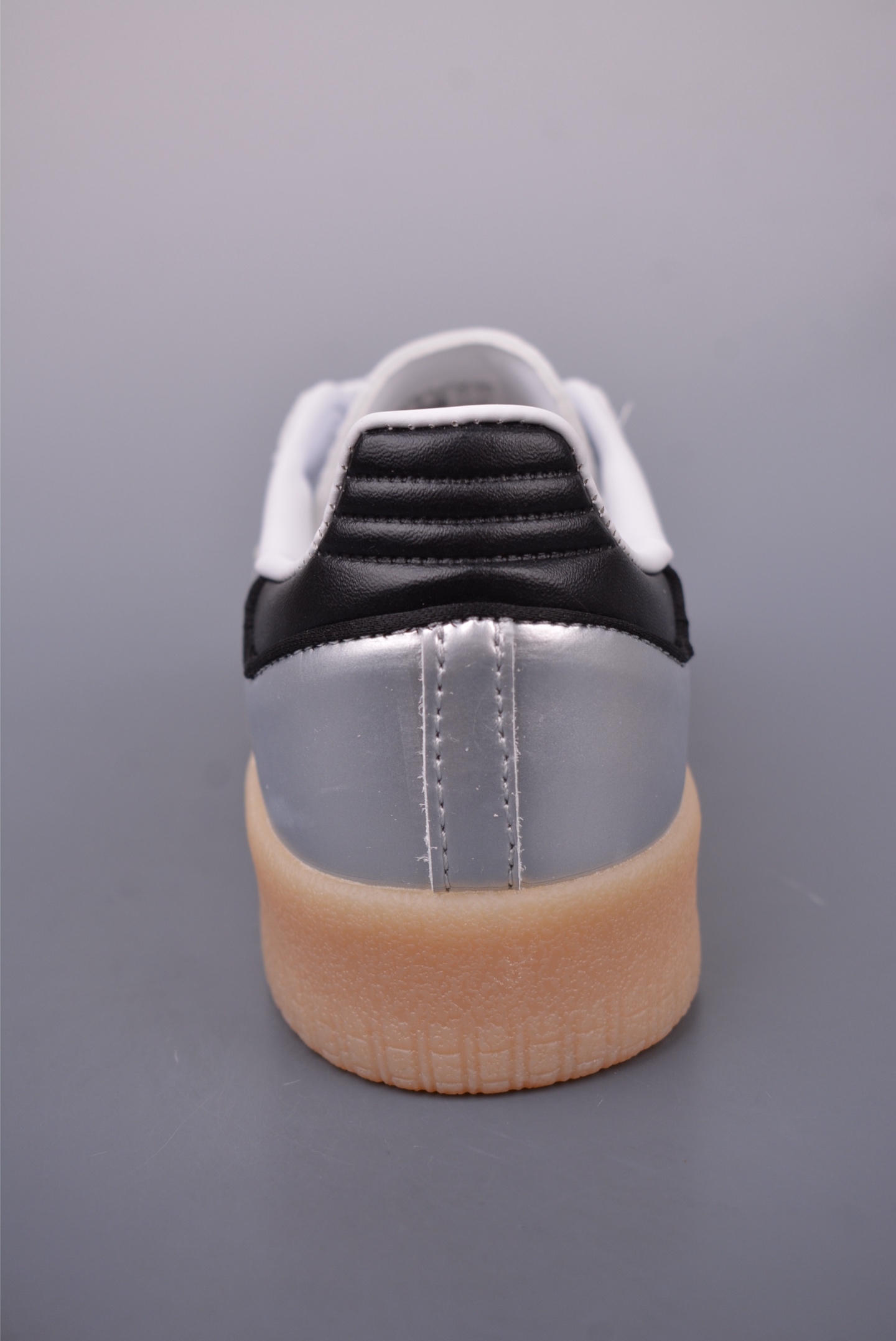 아디다스 샴록 삼바 상품 번호: IG5745