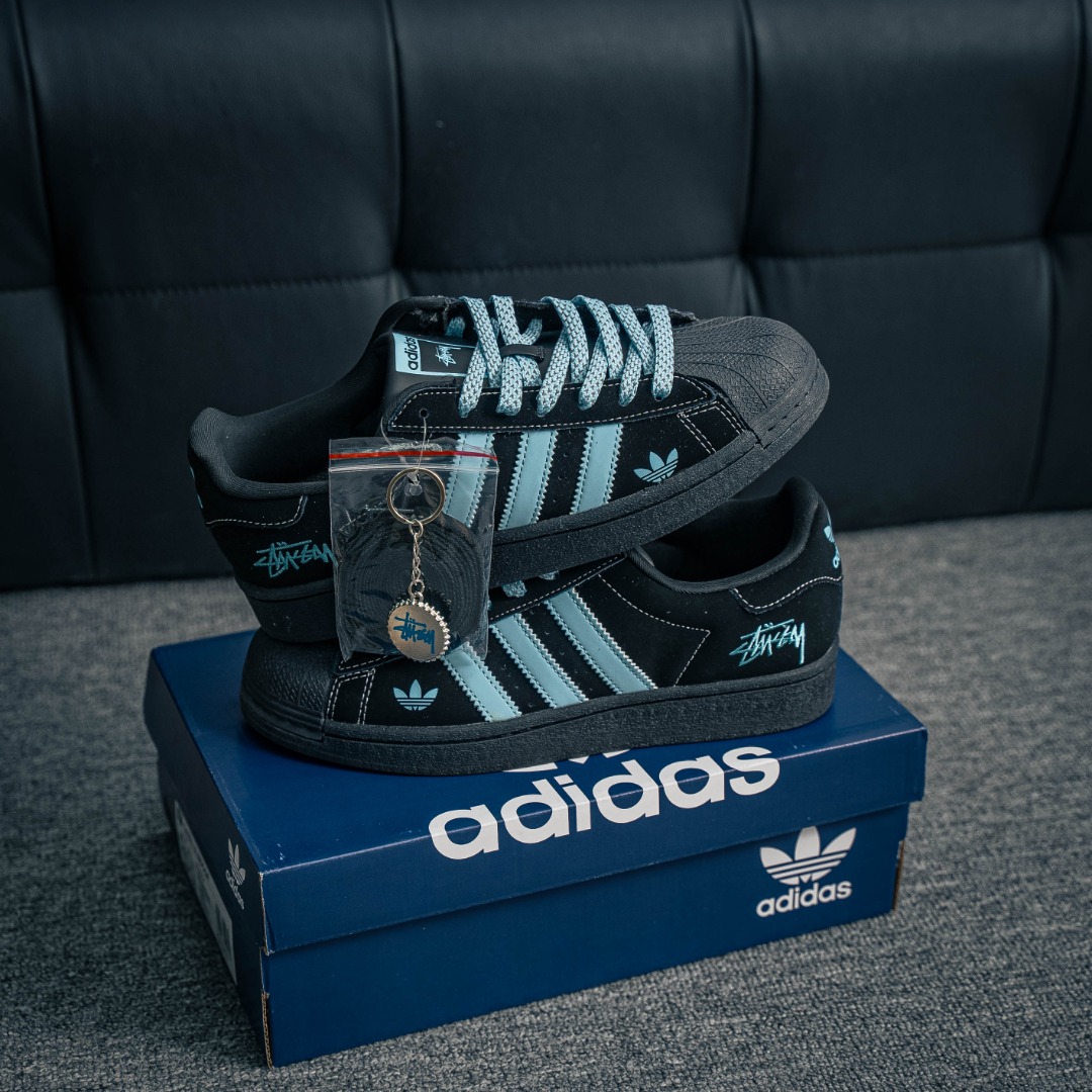 아디다스 오리지널 상품 번호: XS0014