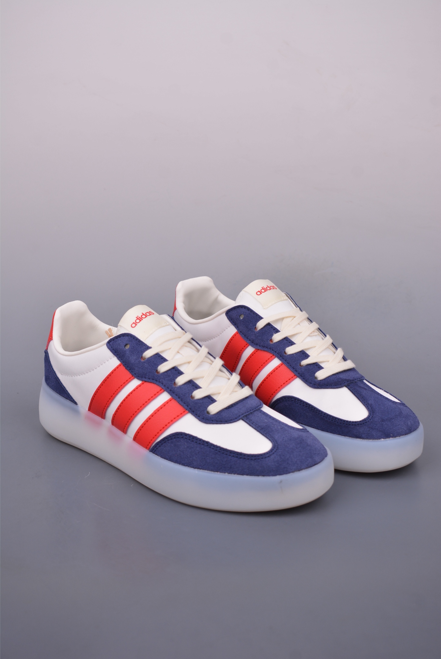 아디다스 바레다 상품 번호: JP9667