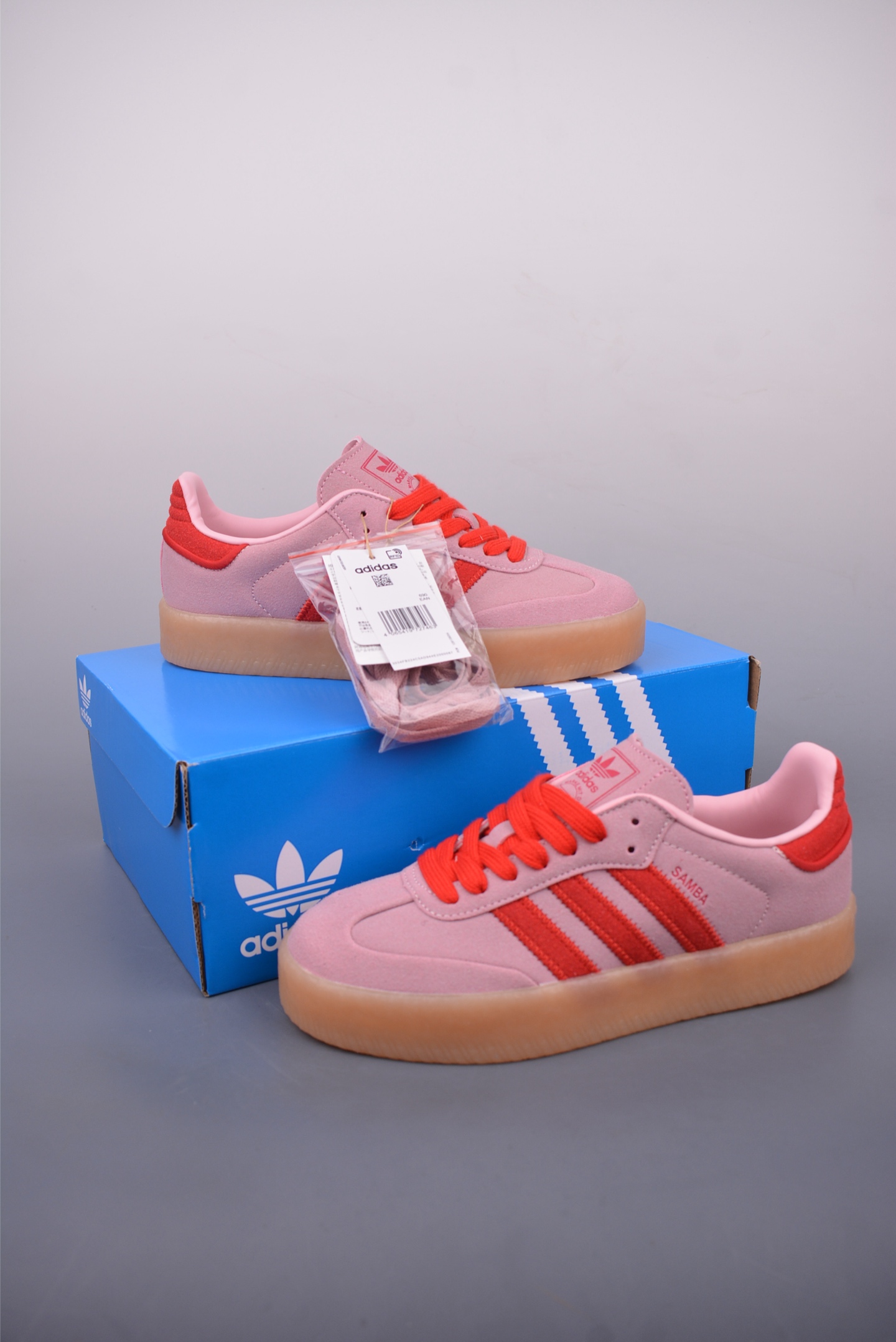 아디다스 클로버 삼바 상품 번호: JS4500