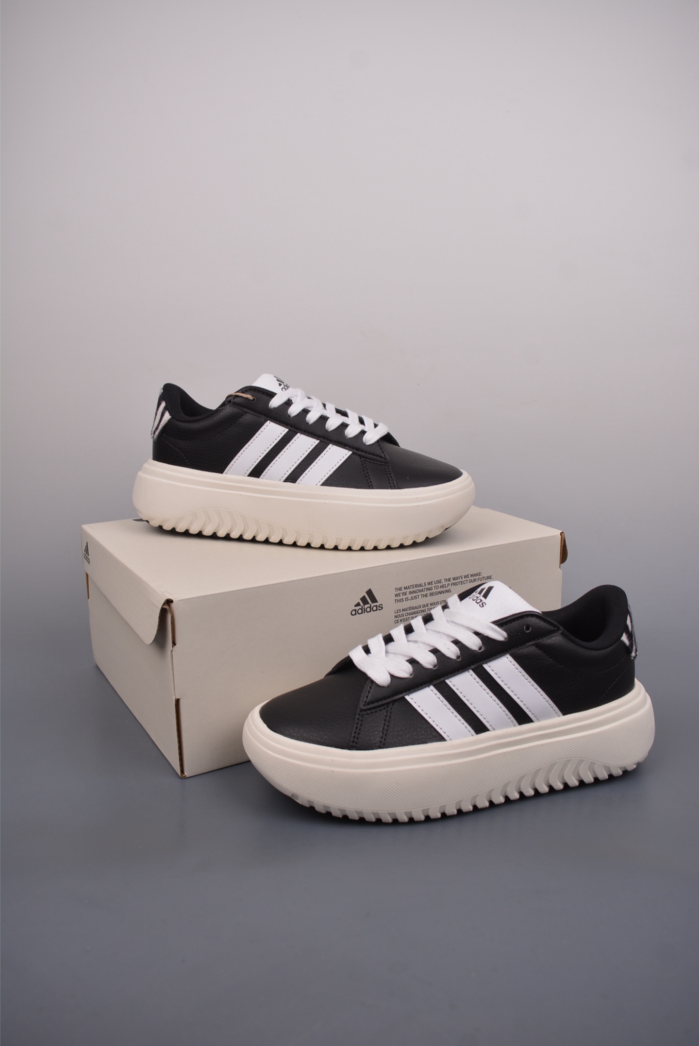 아디다스 아디다스 GRA 상품 번호: IH7754