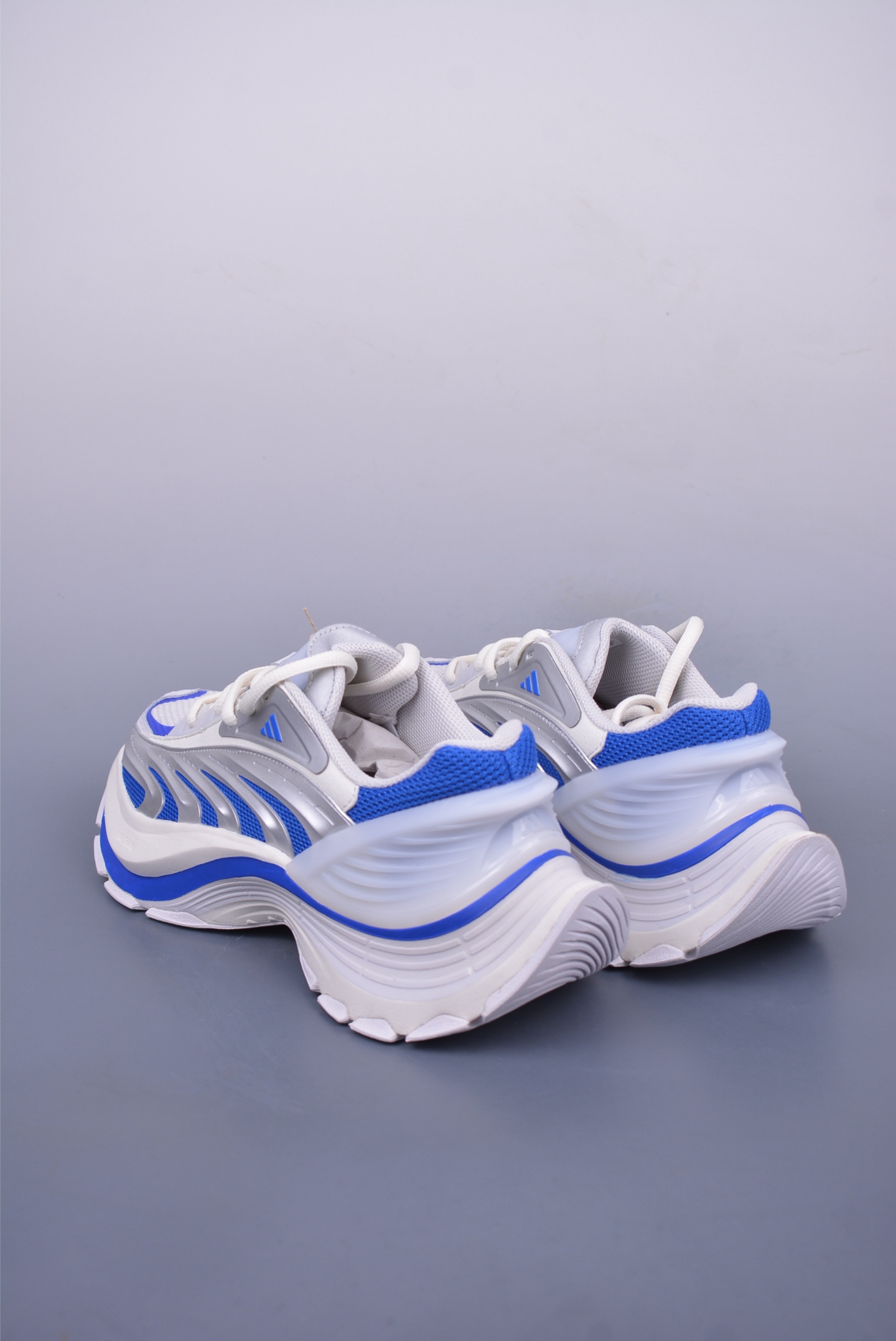 아디다스 벤토 XL 상품 번호: JS1502